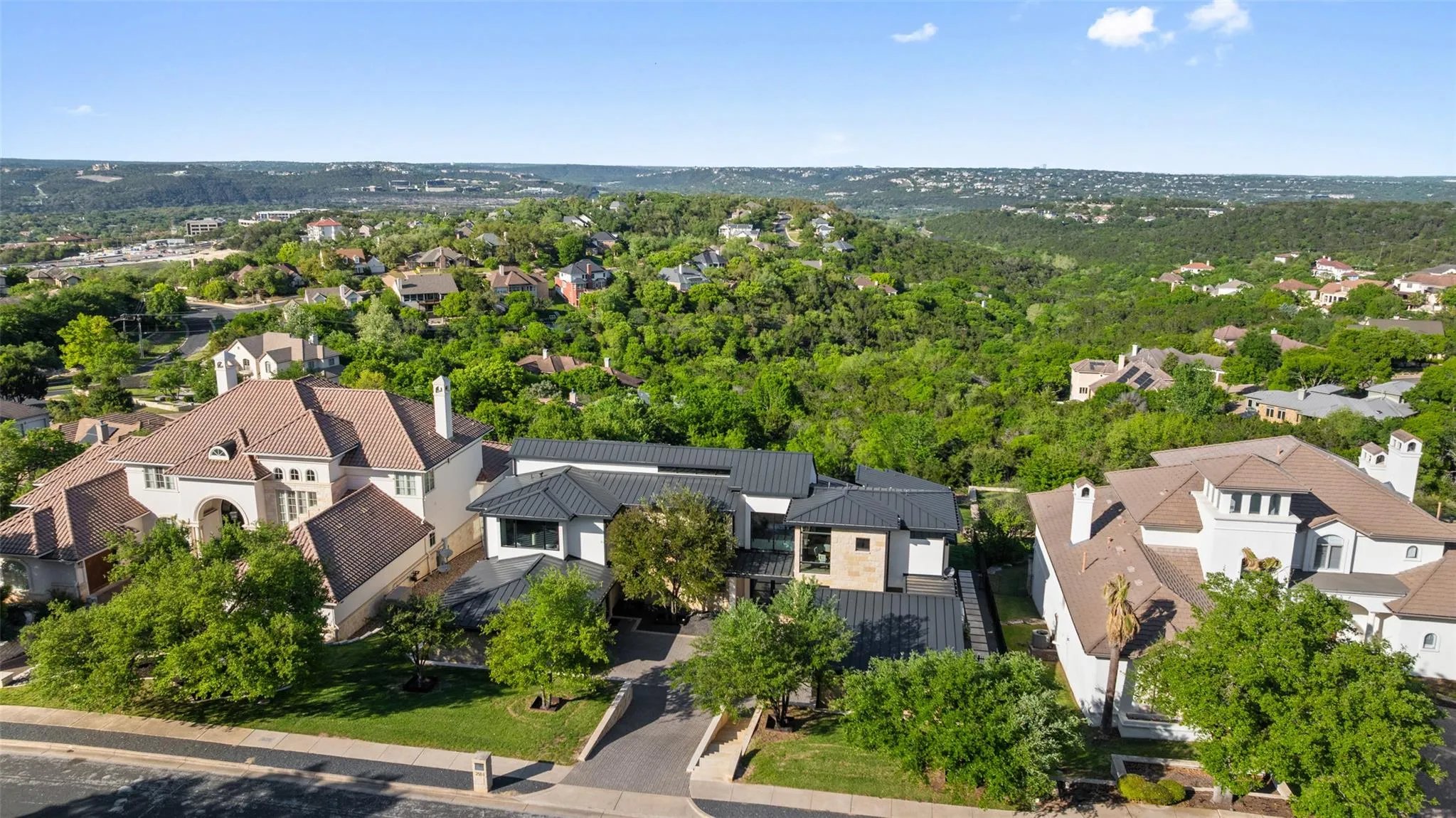Photo of 2551 WAYMAKER WAY, Austin, 78746