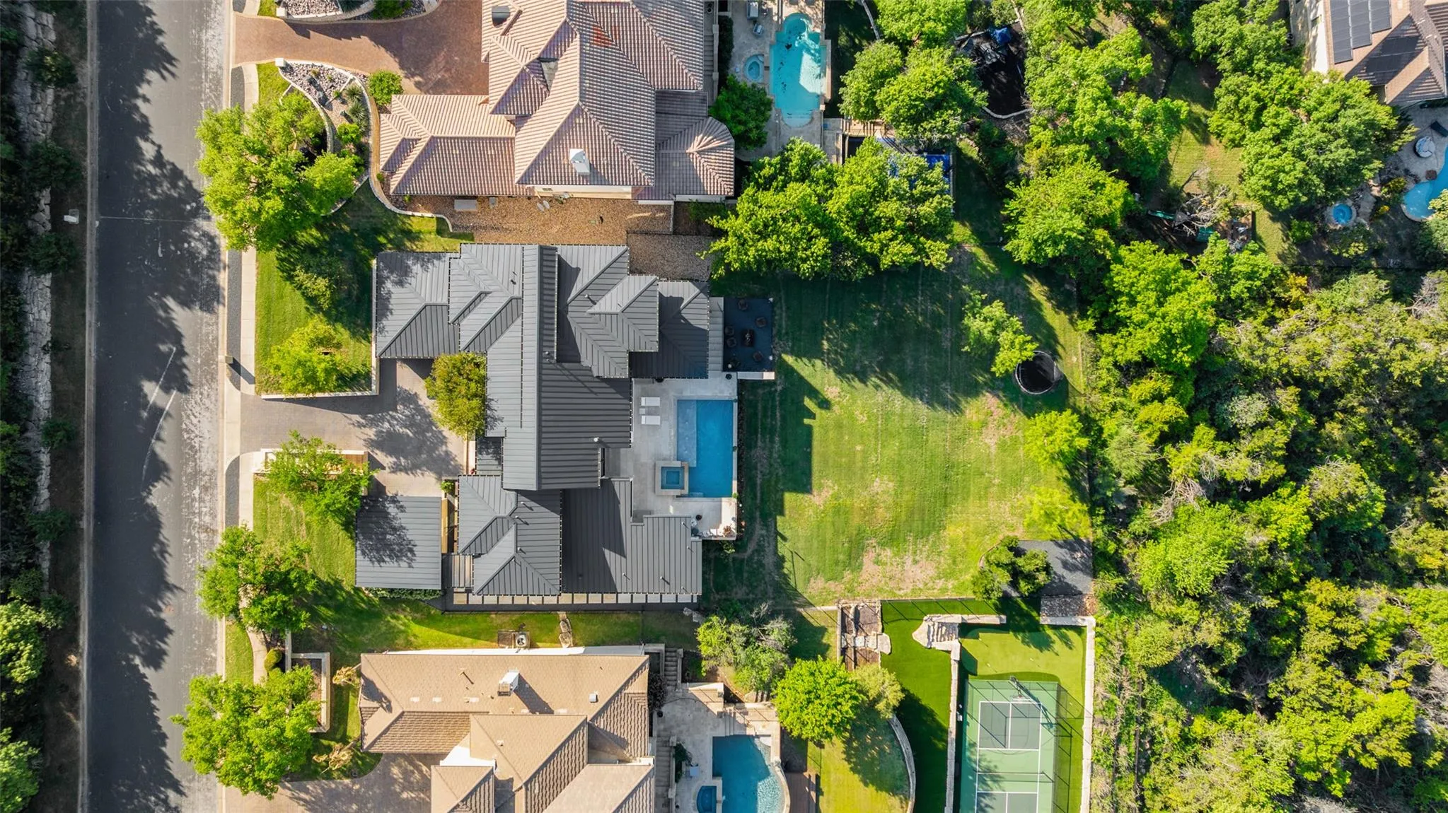 Photo 3 of 2551 WAYMAKER WAY