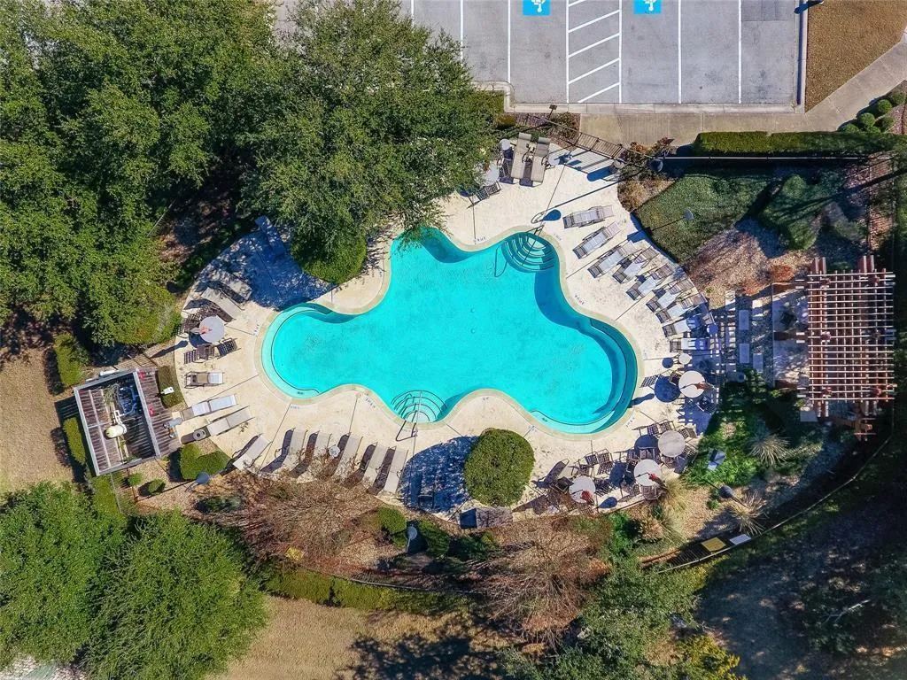 Photo of 7800 SOUTHWEST PKWY PKWY #2020, Austin, TX, 78735