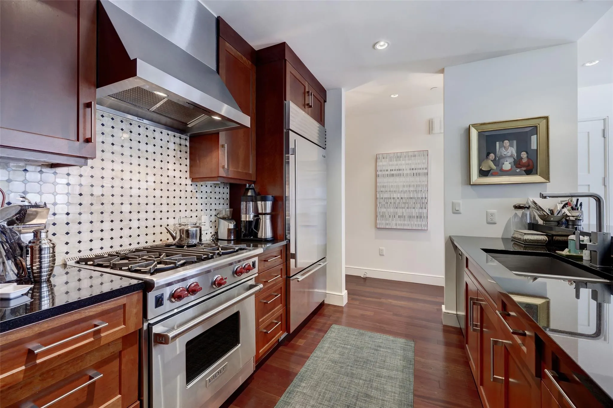 Photo 4 of 98 SAN JACINTO BLVD #1803