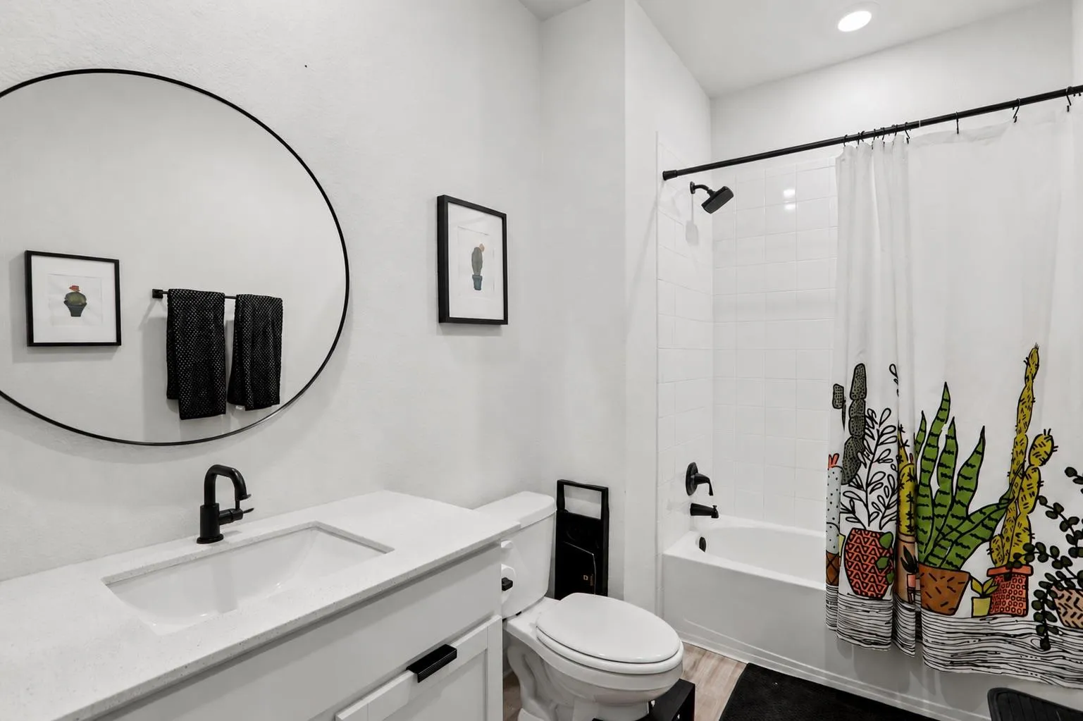 Photo 4 of 204 CUPREATA LN