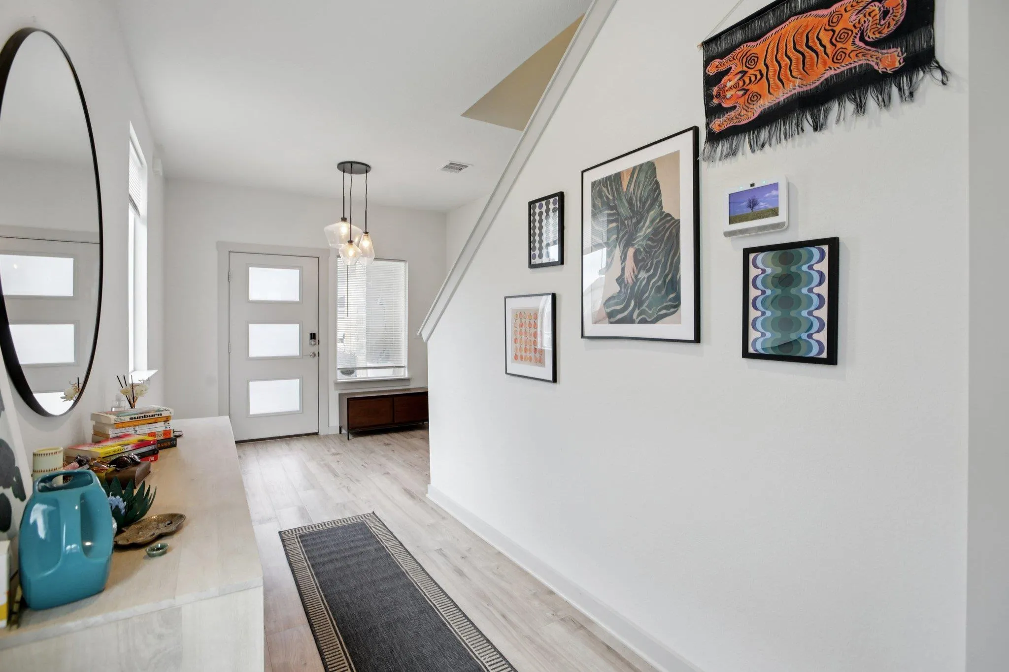 Photo 3 of 204 CUPREATA LN