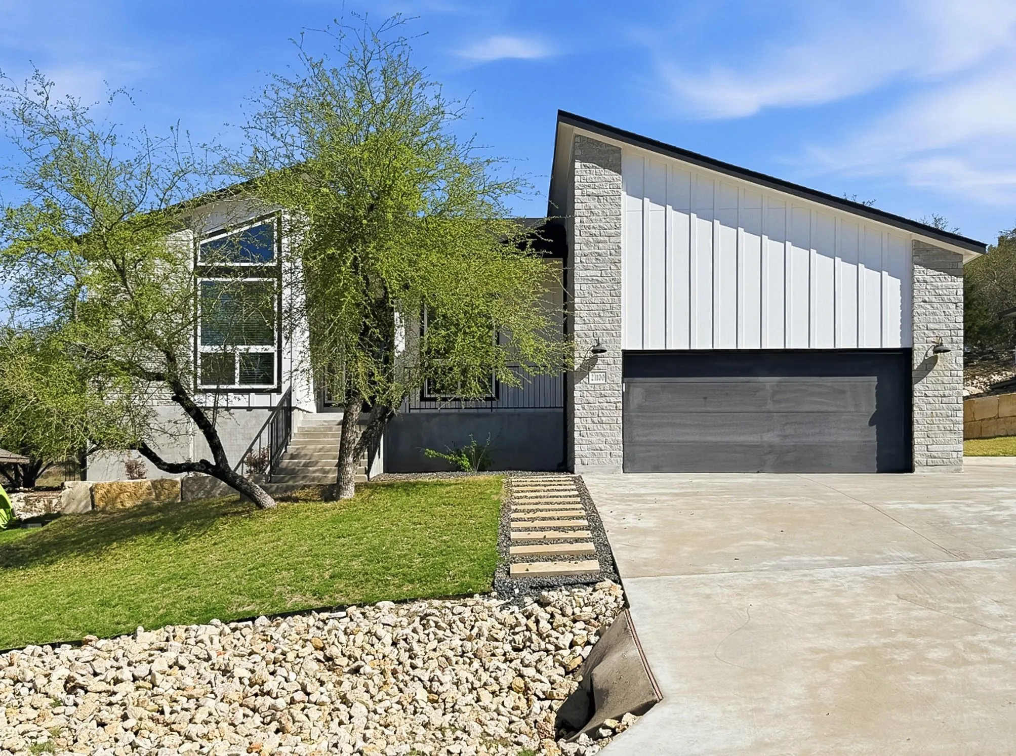 Photo of 21100 NIAGARA CV, Lago Vista, TX, 78645