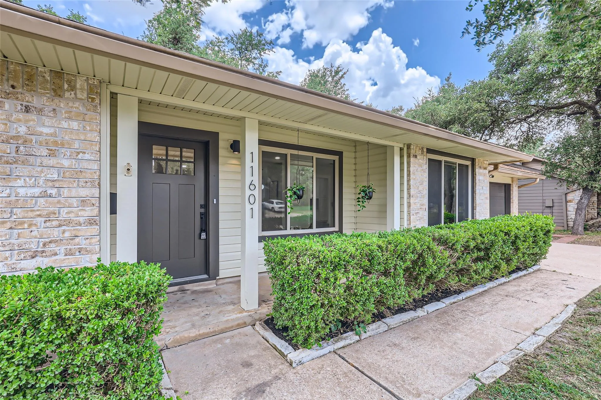 Photo of 11601 QUARTER HORSE TRL, Austin, TX, 78750