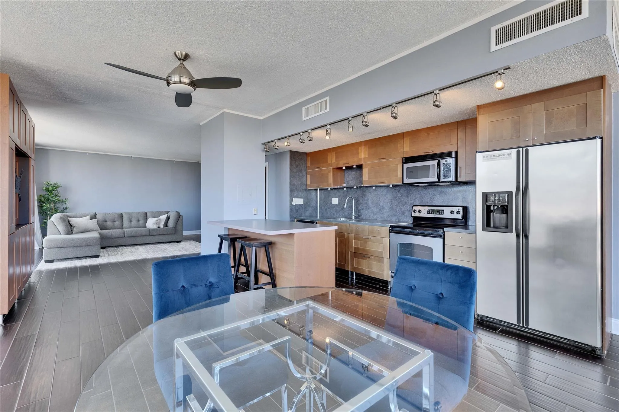 Photo 4 of 1801 LAVACA ST #5D