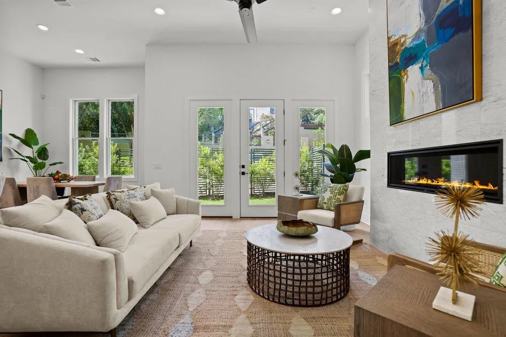 Photo 4 of 1719 SPYGLASS DR #16
