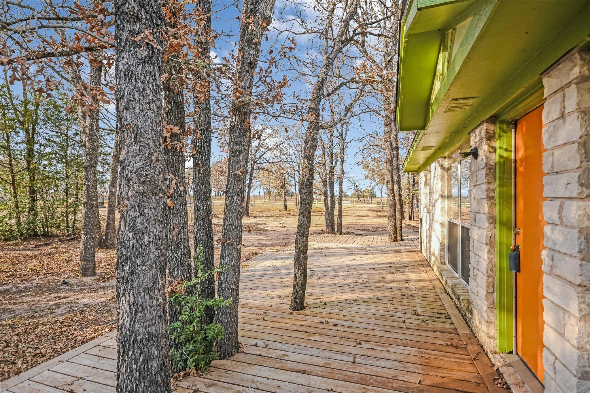 Photo 5 of 309 STOLLE LN