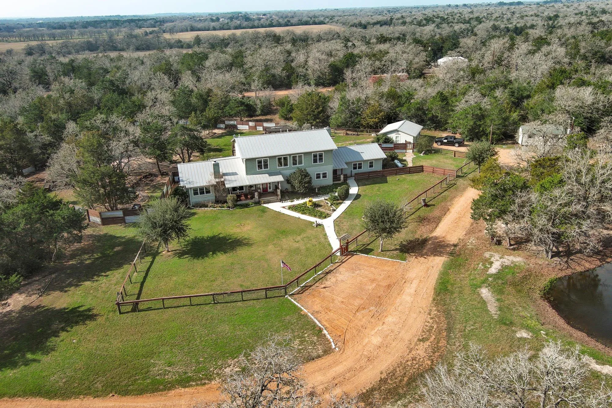 Photo 4 of 418 VYVJALA RD