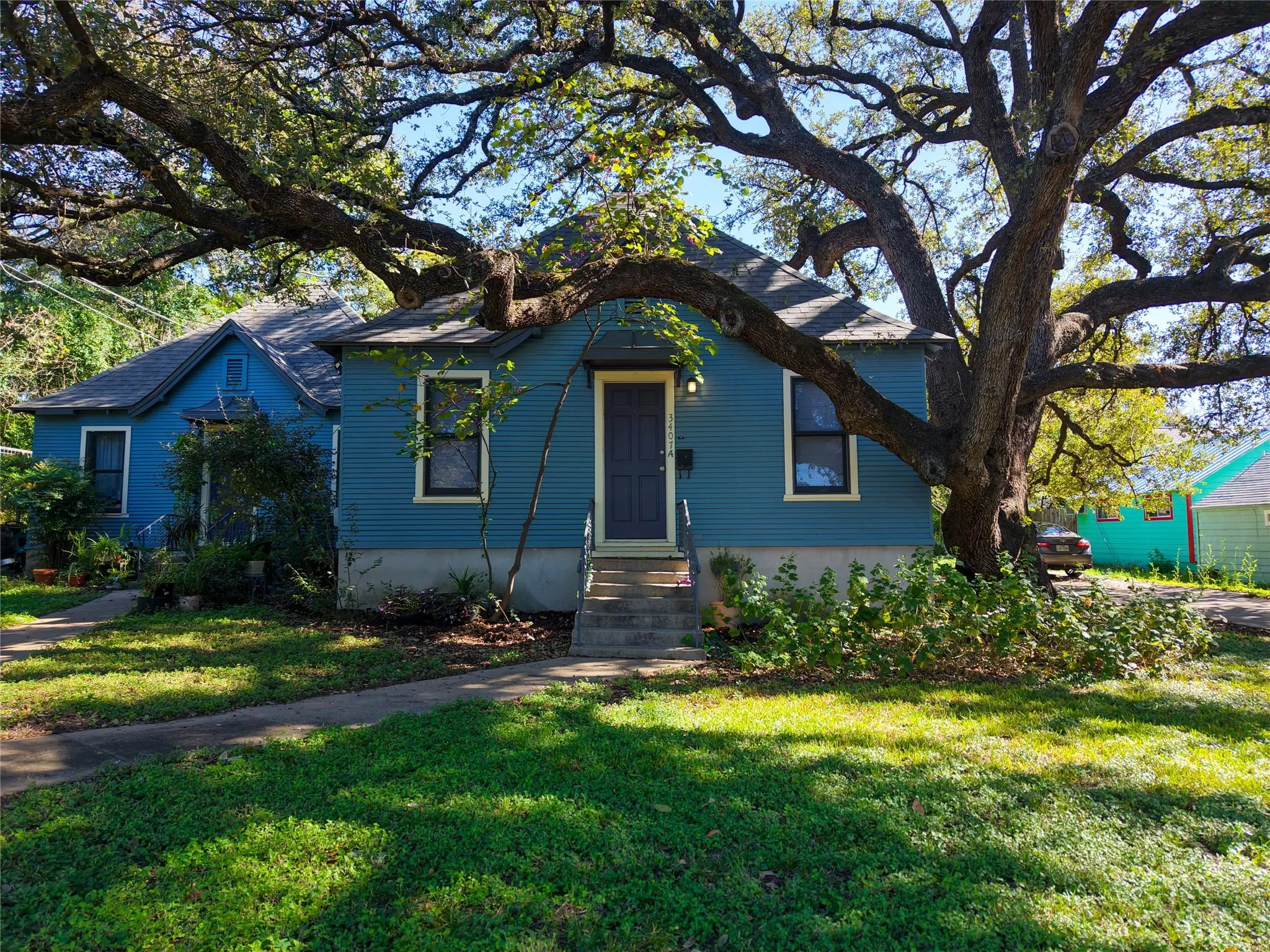 Photo 3 of 3407 HAMPTON RD #A AND B