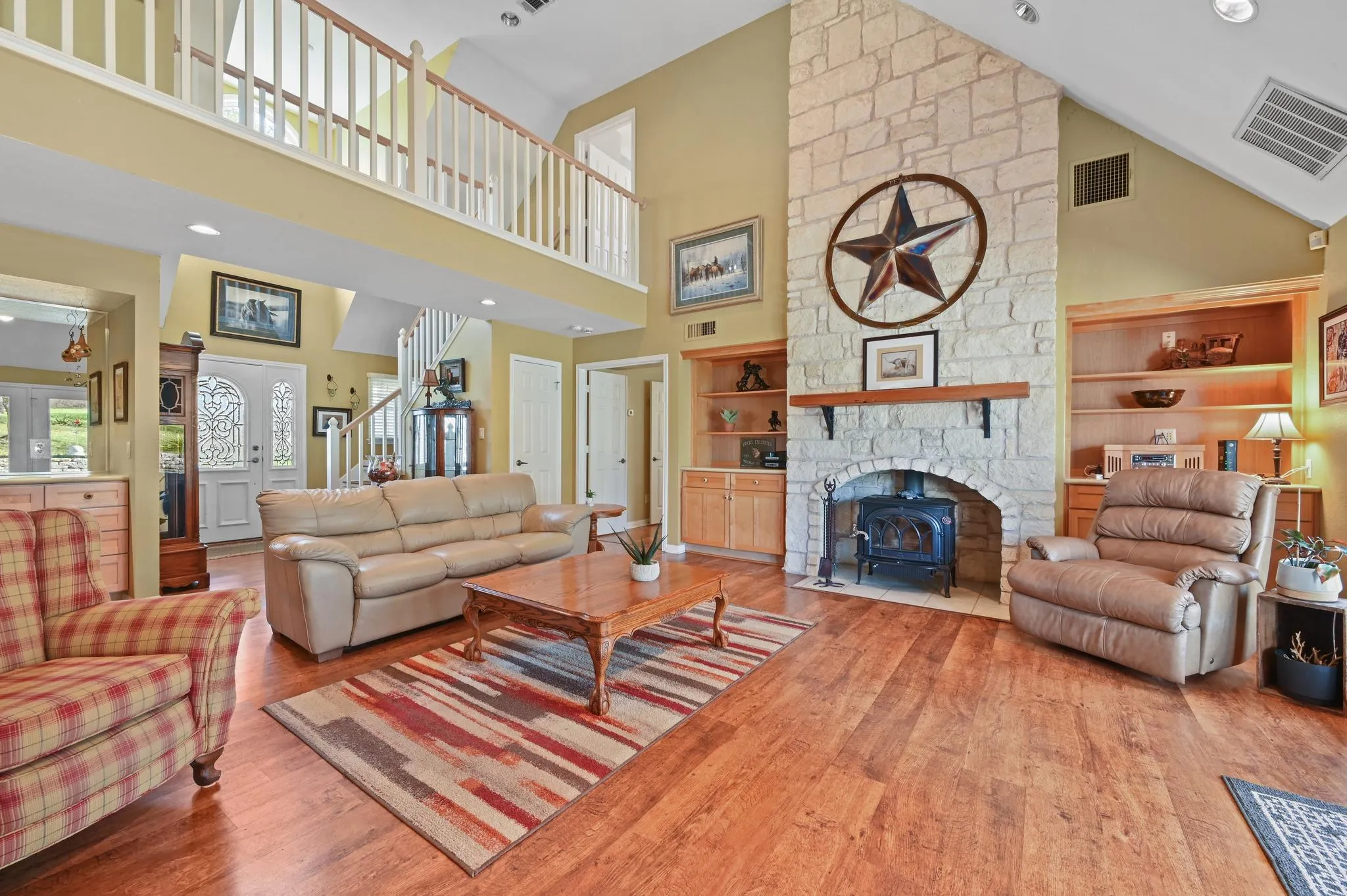 Photo 2 of 24415 SINGLETON BEND RD E