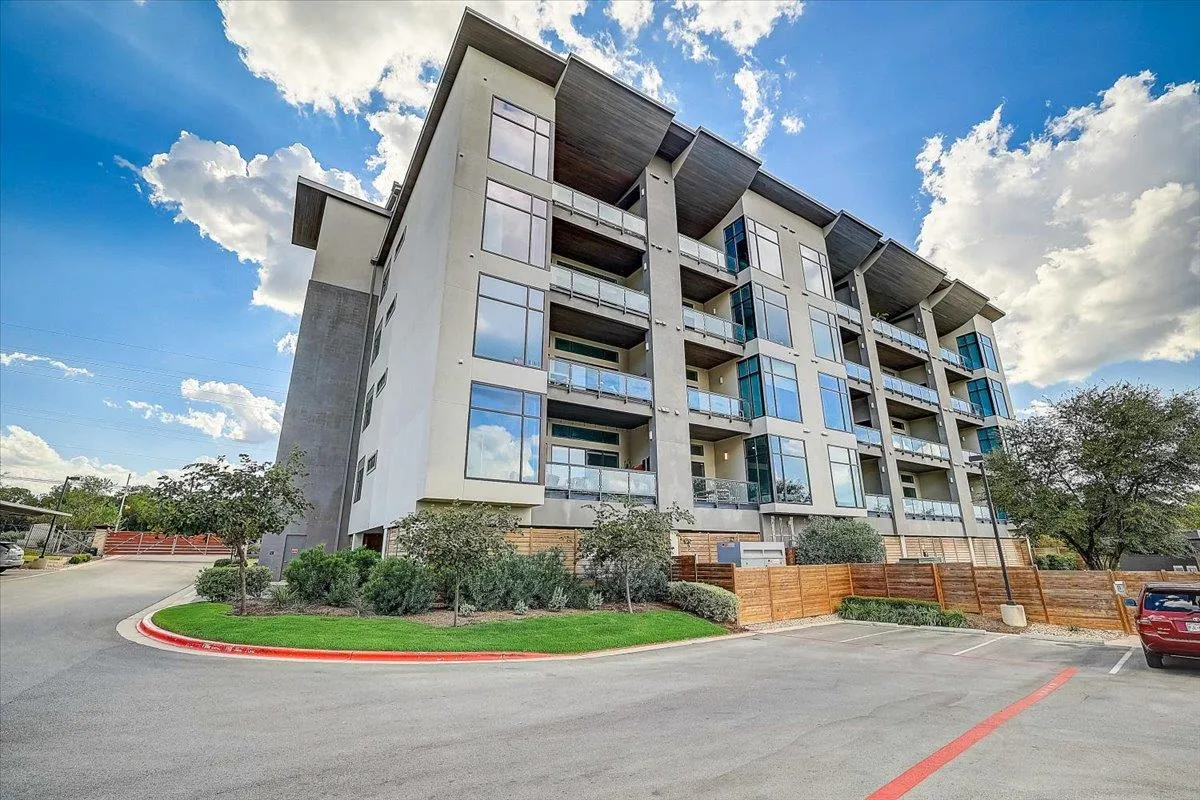 Photo of 5921 HILINE RD #1204, Austin, TX, 78734