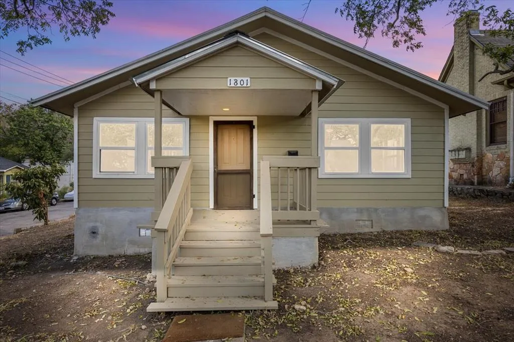 Photo of 1801 TRAVIS HEIGHTS BLVD, Austin, 78704