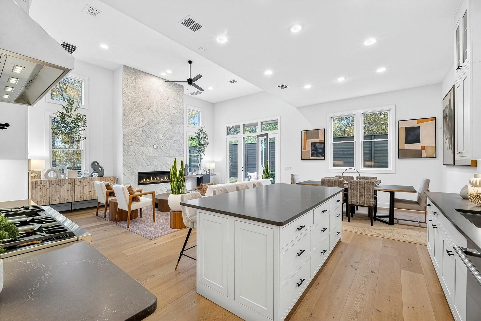 Photo of 2707 SALEK VW, Austin, TX, 78741