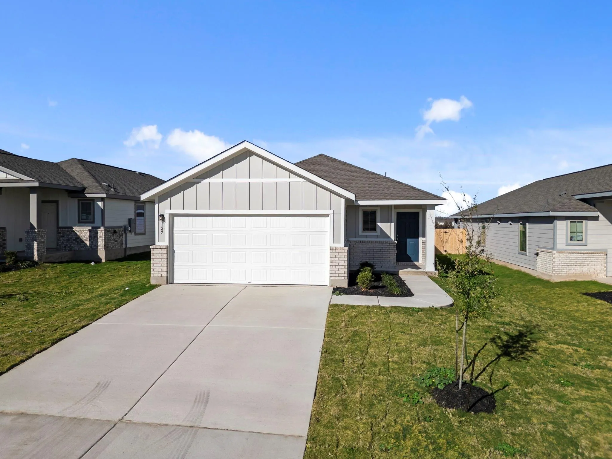 Photo of 129 HATARI TRL, Jarrell, TX, 76537