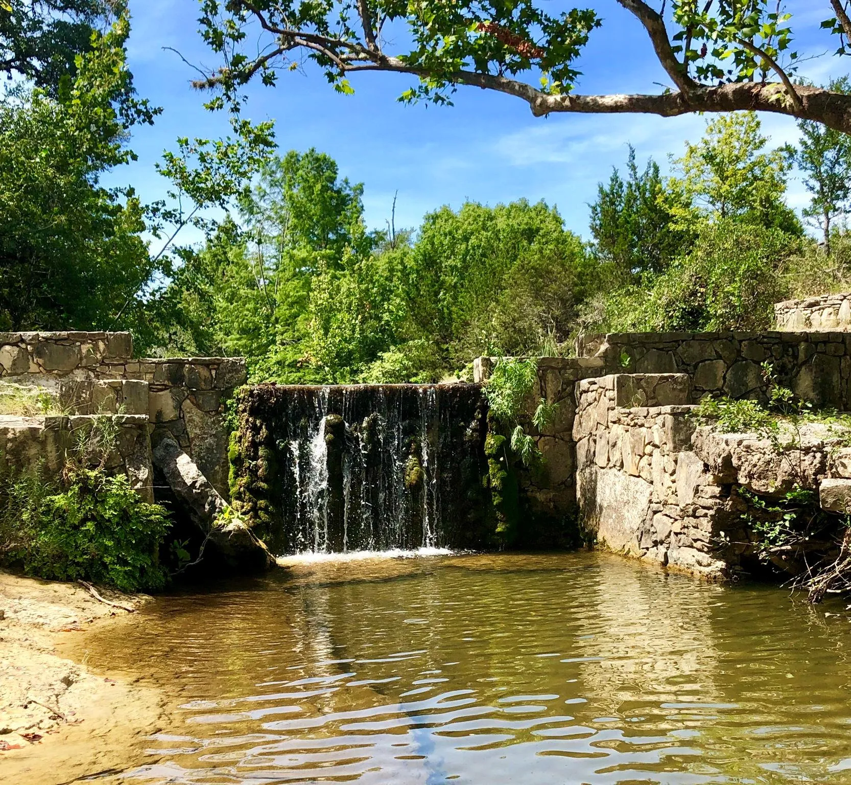 Photo of 100 DARIO DR, Dripping Springs, TX, 78620