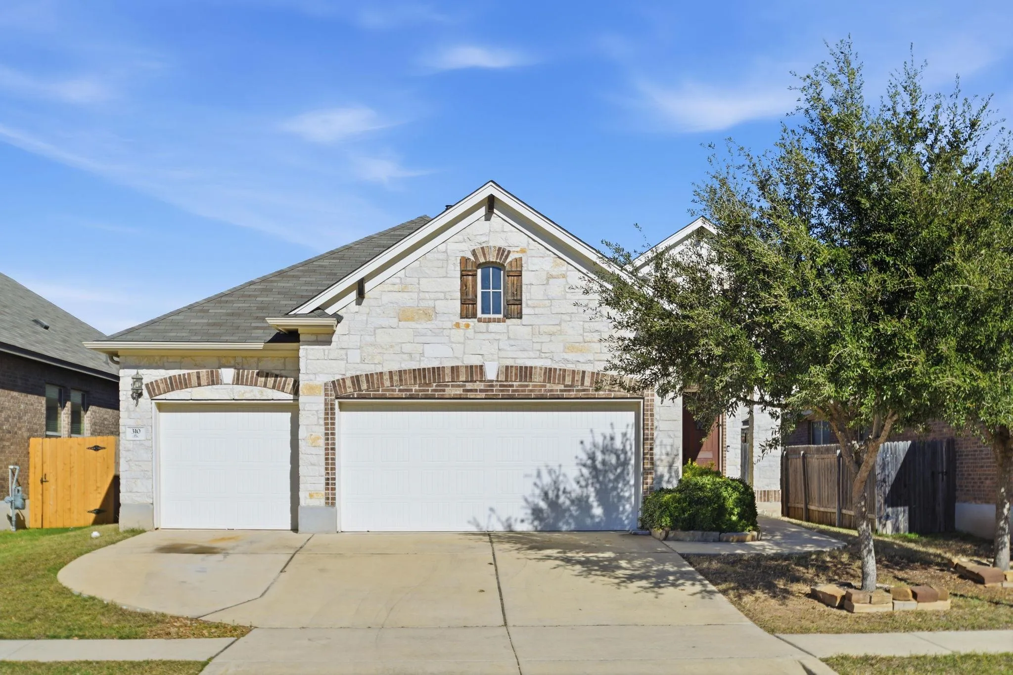 Photo of 310 DURATA DR, San Marcos, TX, 78666
