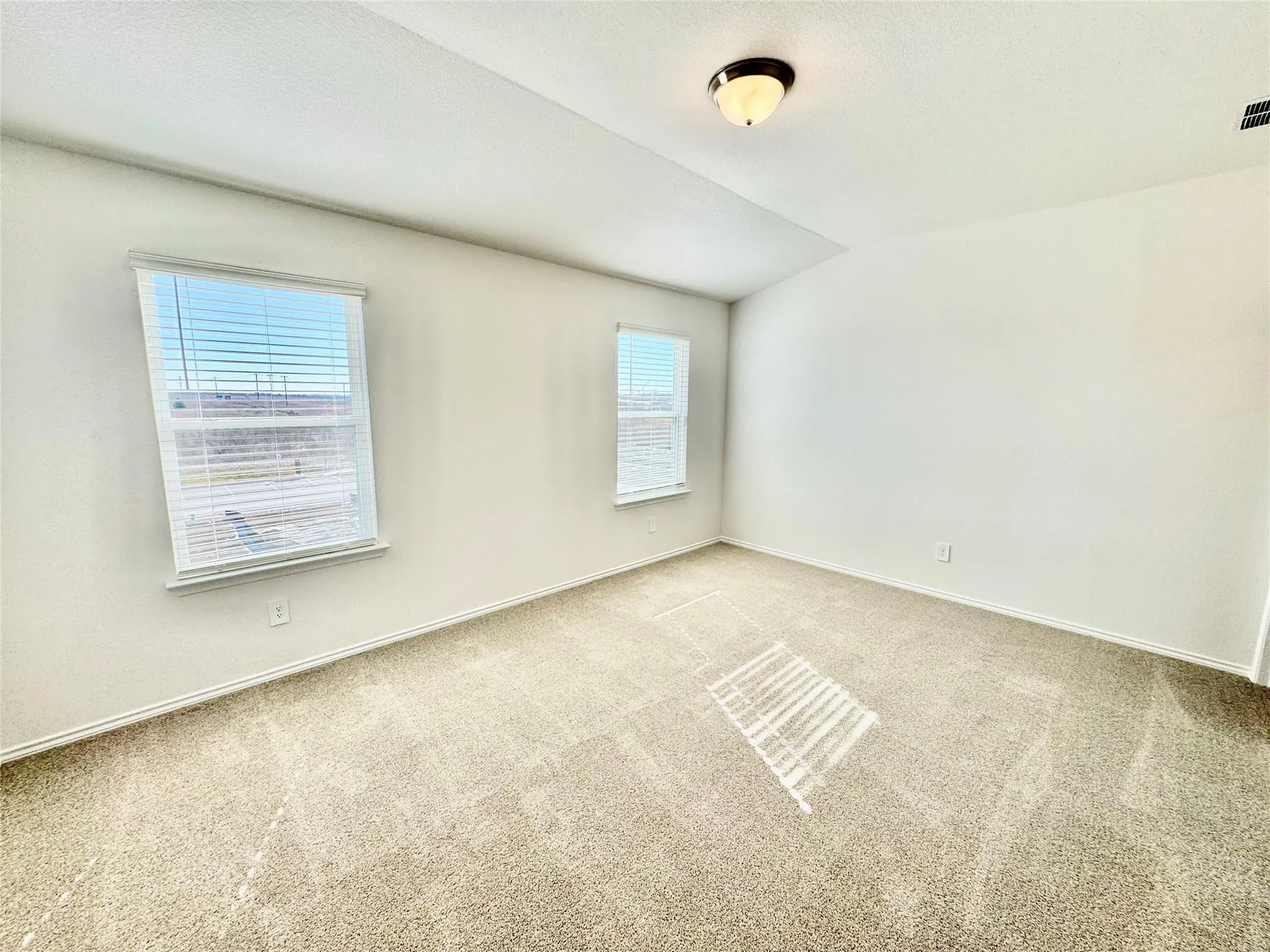 Photo 3 of 12811 SUMMER VILLAGE DR