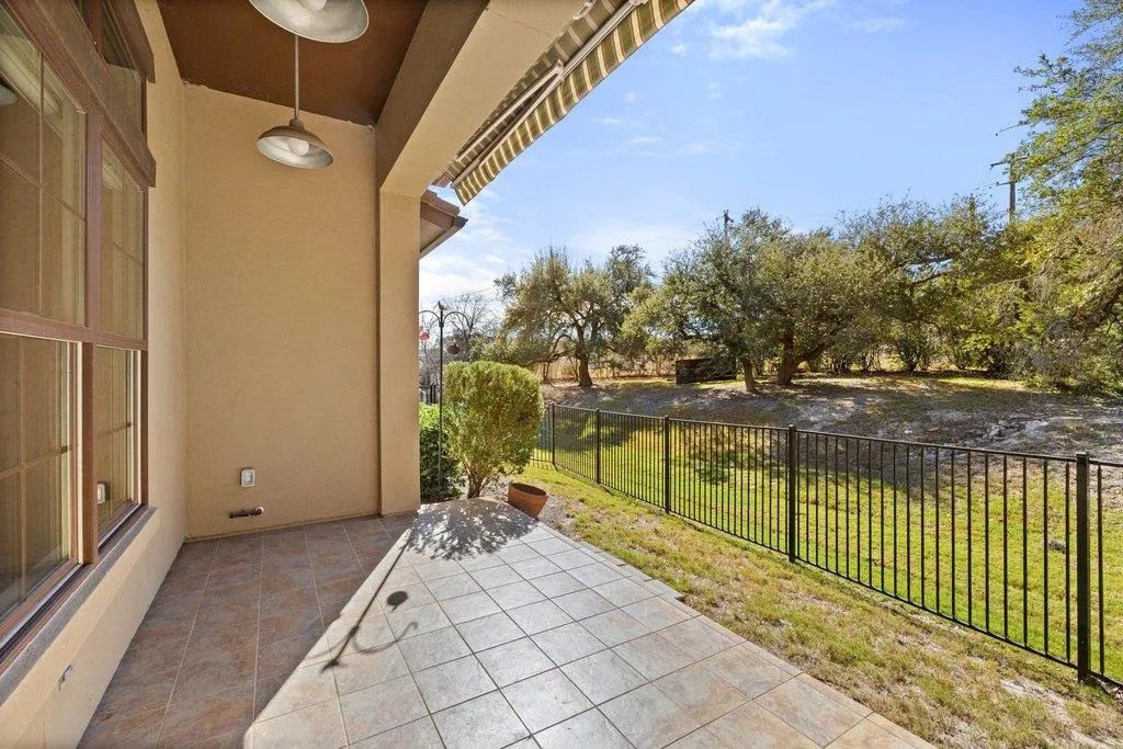 Photo 3 of 404 AMIATA AVE #34