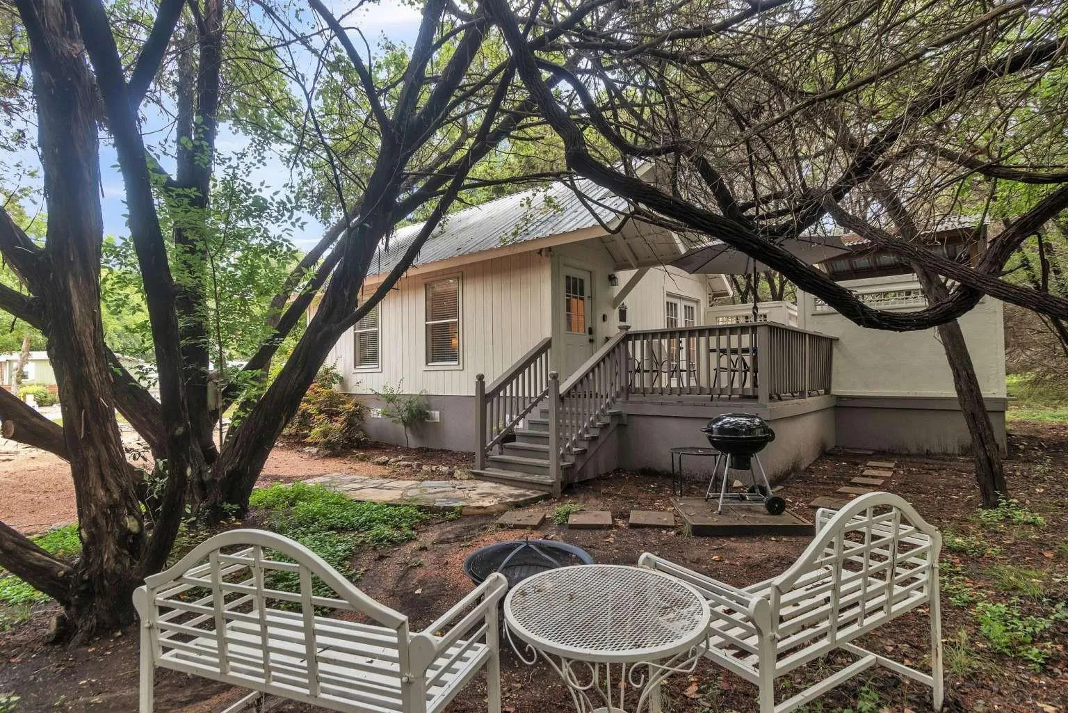 Photo of 104 SCUDDER LN #X, Wimberley, TX, 78676
