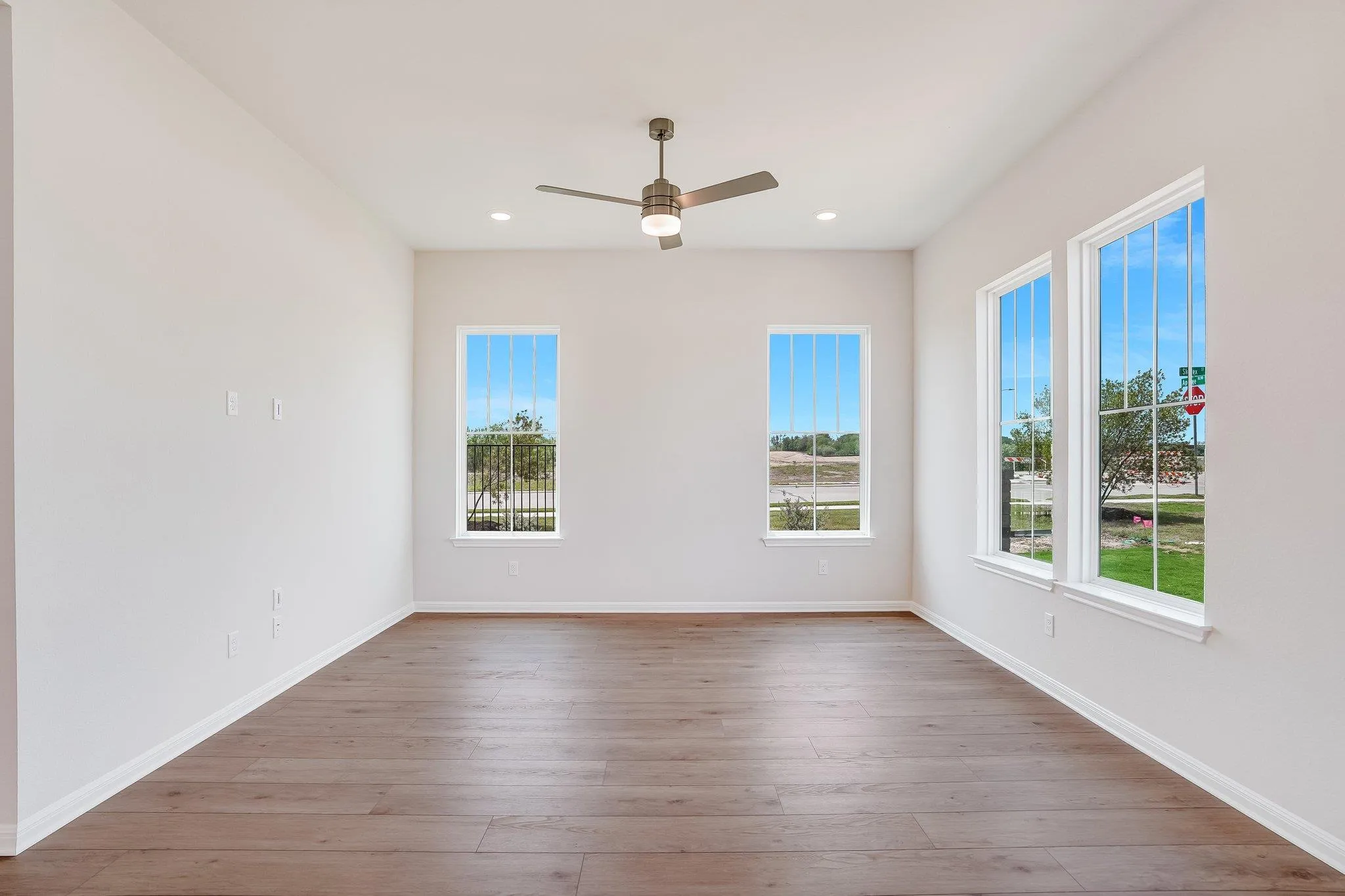 Photo 5 of 8616 DONGAN DR