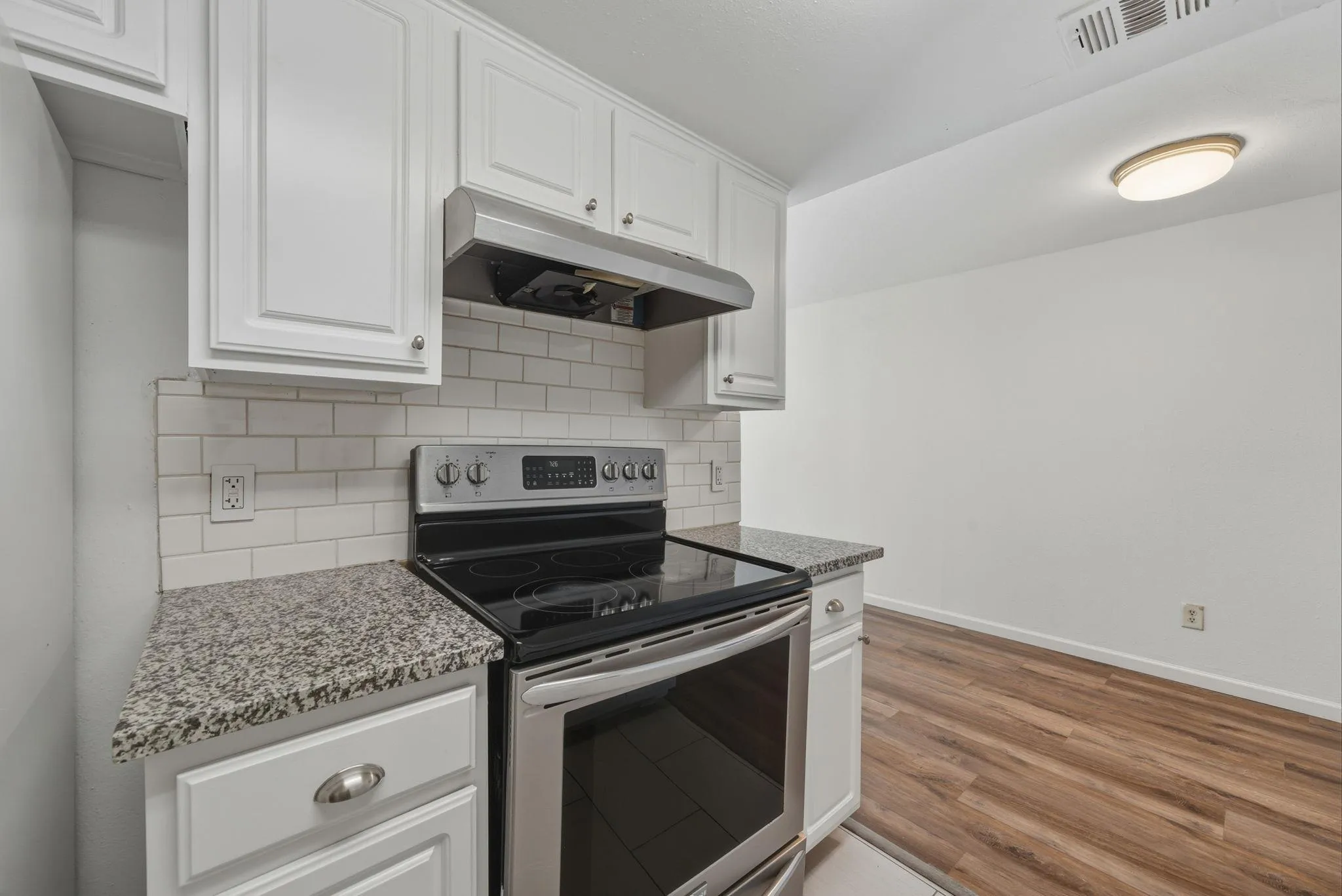 Photo 5 of 2124 BURTON DR #125