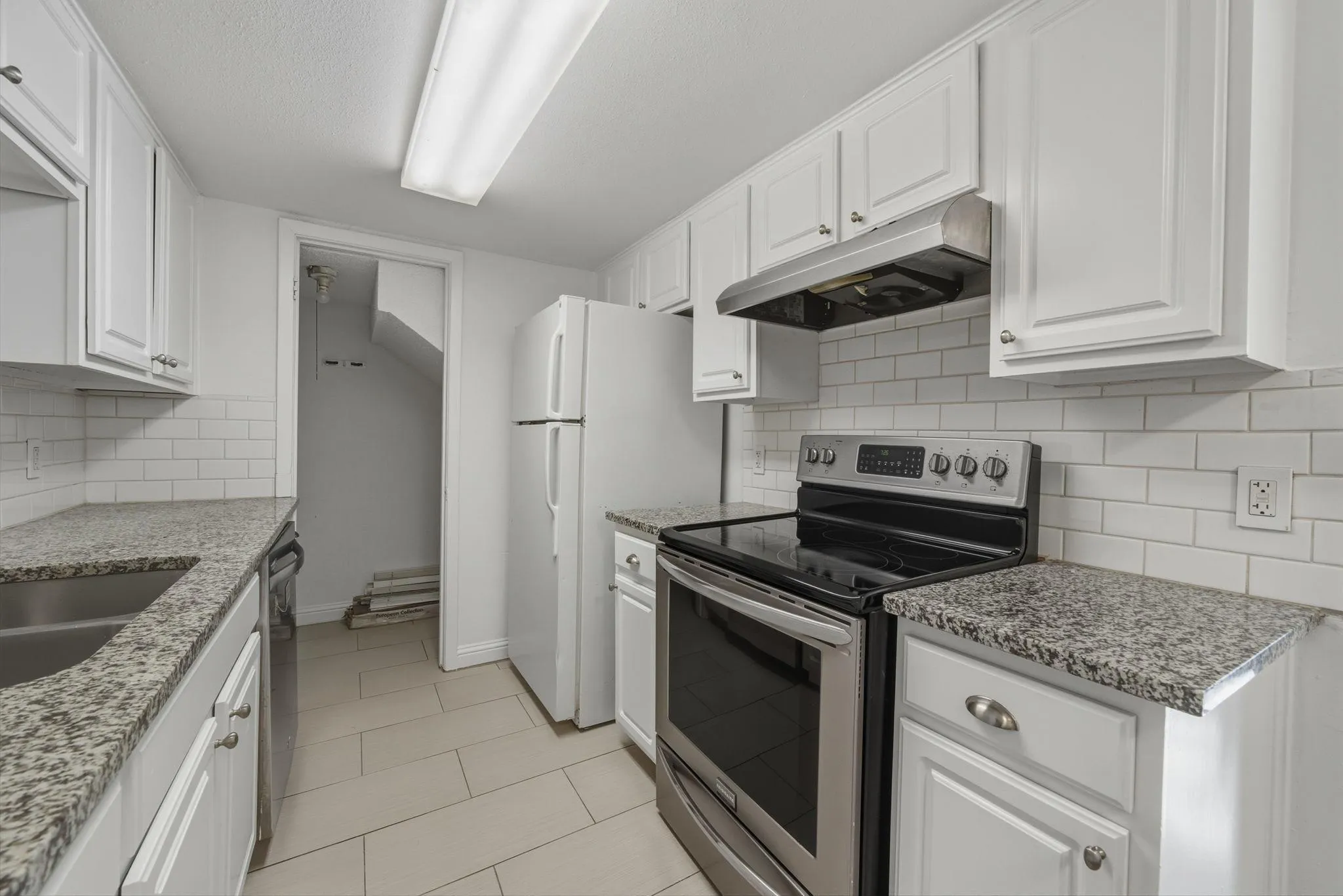 Photo 4 of 2124 BURTON DR #125