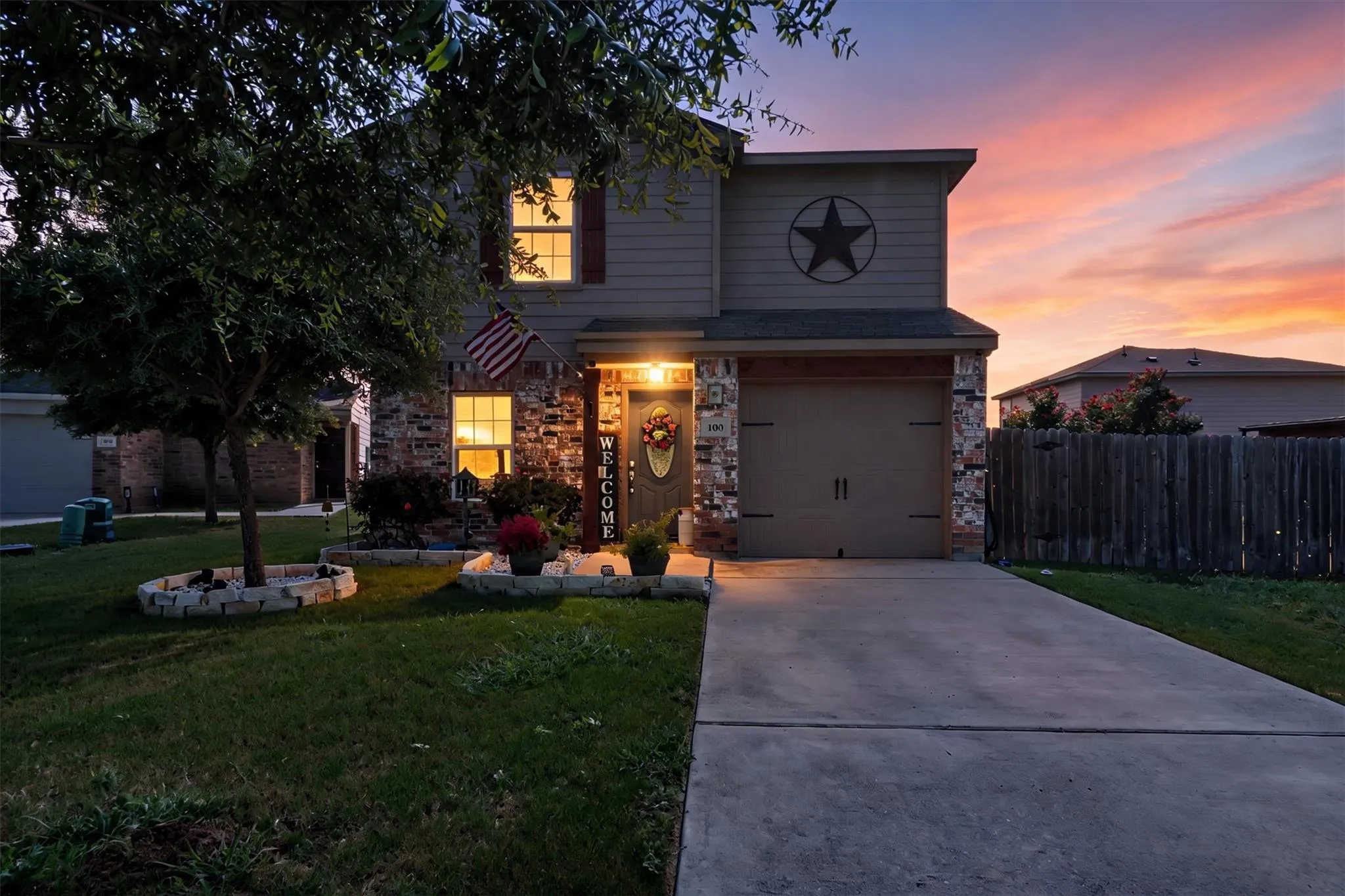 Photo of 100 WINCLIFF CV #13D, Jarrell, TX, 76537