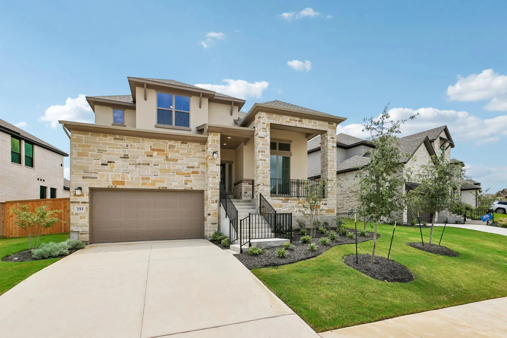 Photo 2 of 253 PRICKLY POPPY LOOP