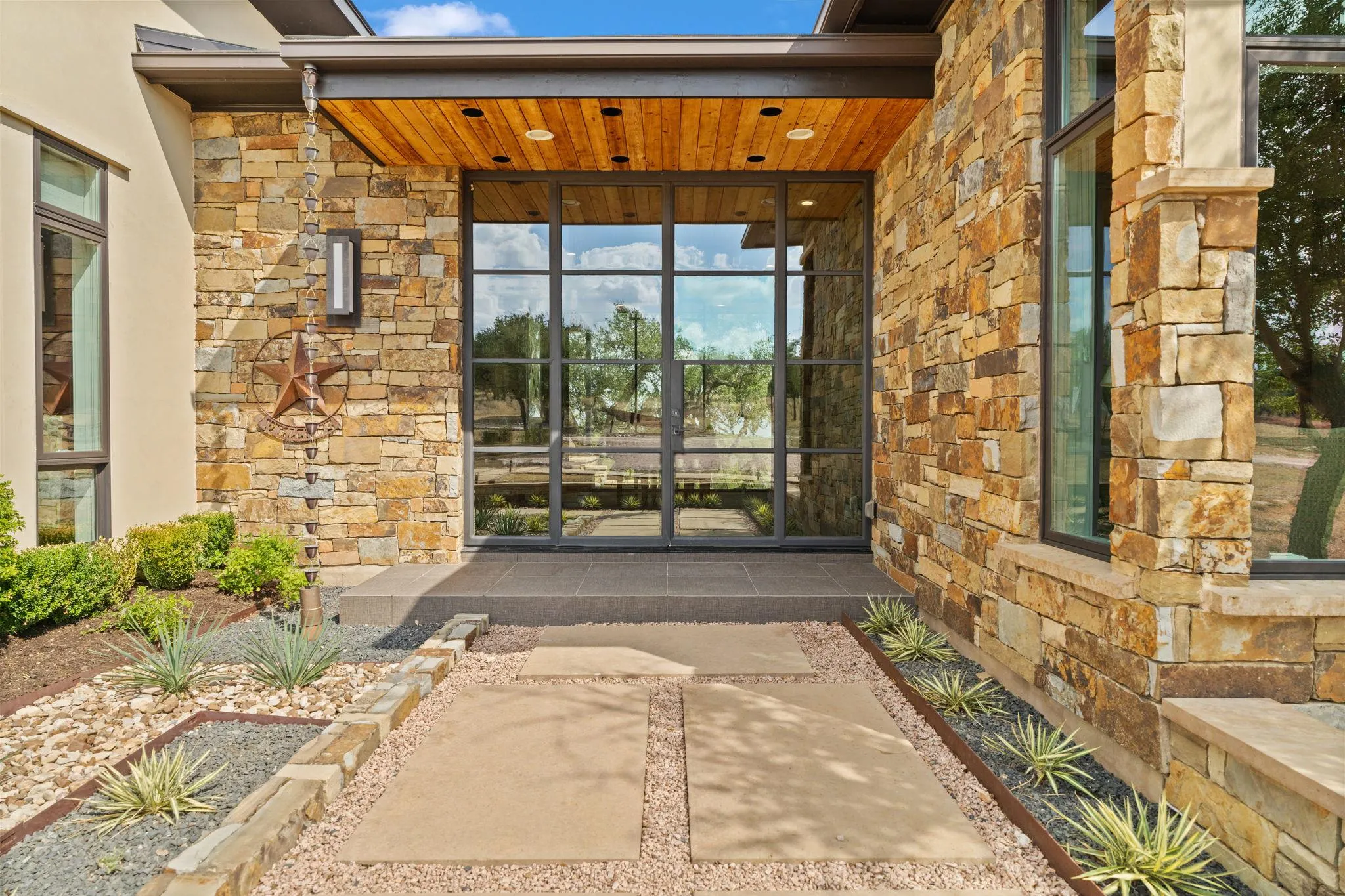 Photo of 11400 CRUMLEY RANCH RD, Austin, TX, 78738