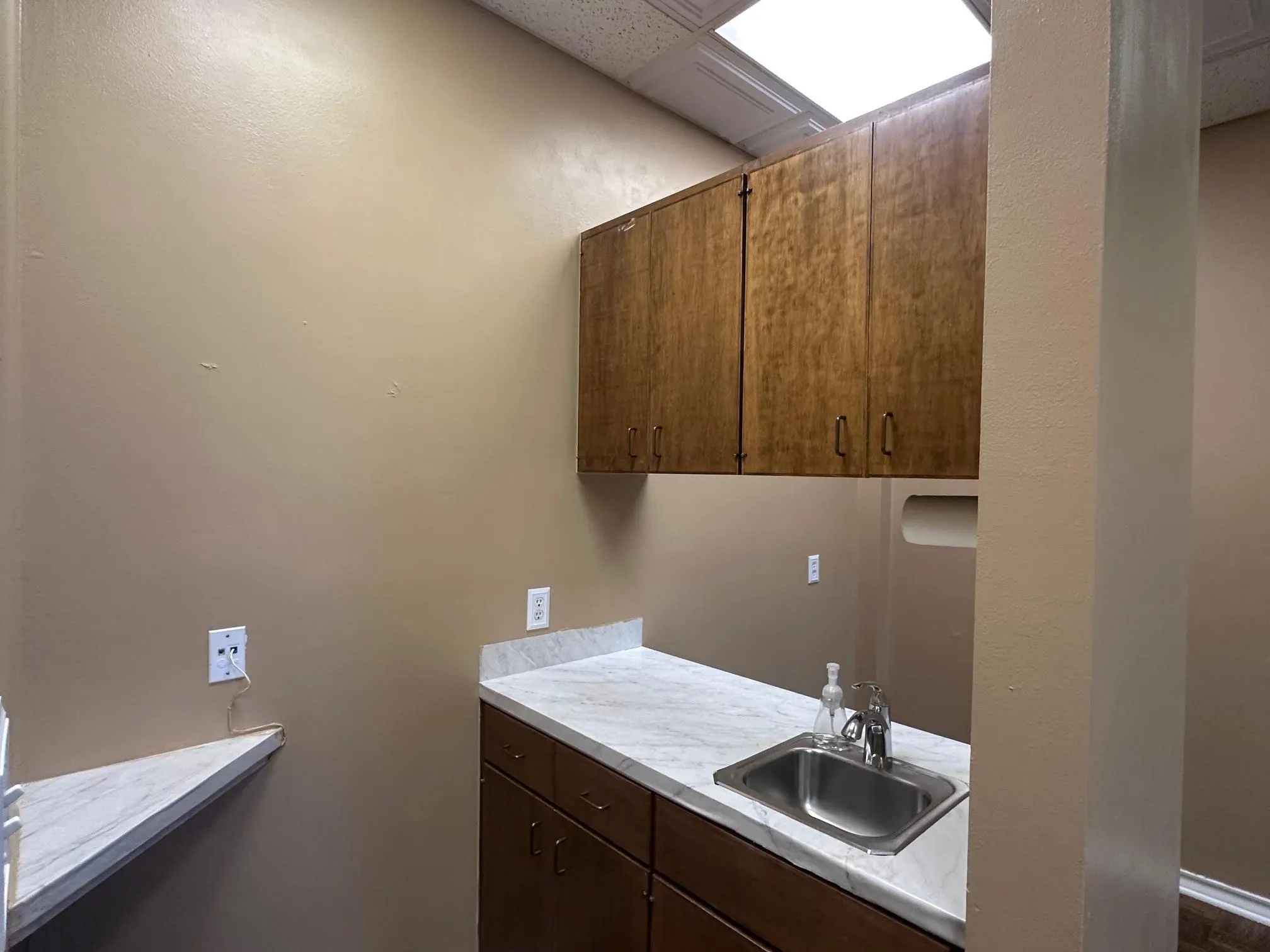 Photo 5 of 702 CHESTNUT ST ST #106