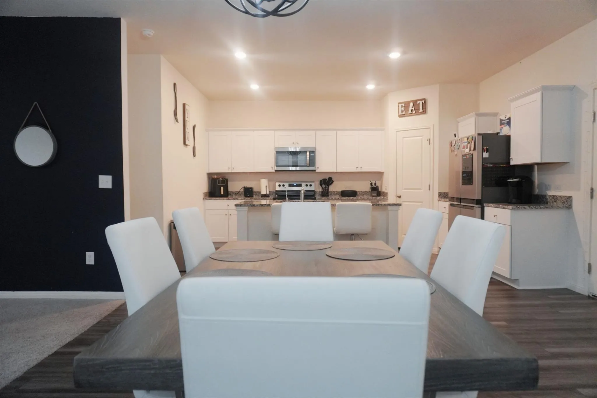 Photo of 313 MAGNUM FORCE DR, Jarrell, TX, 76537
