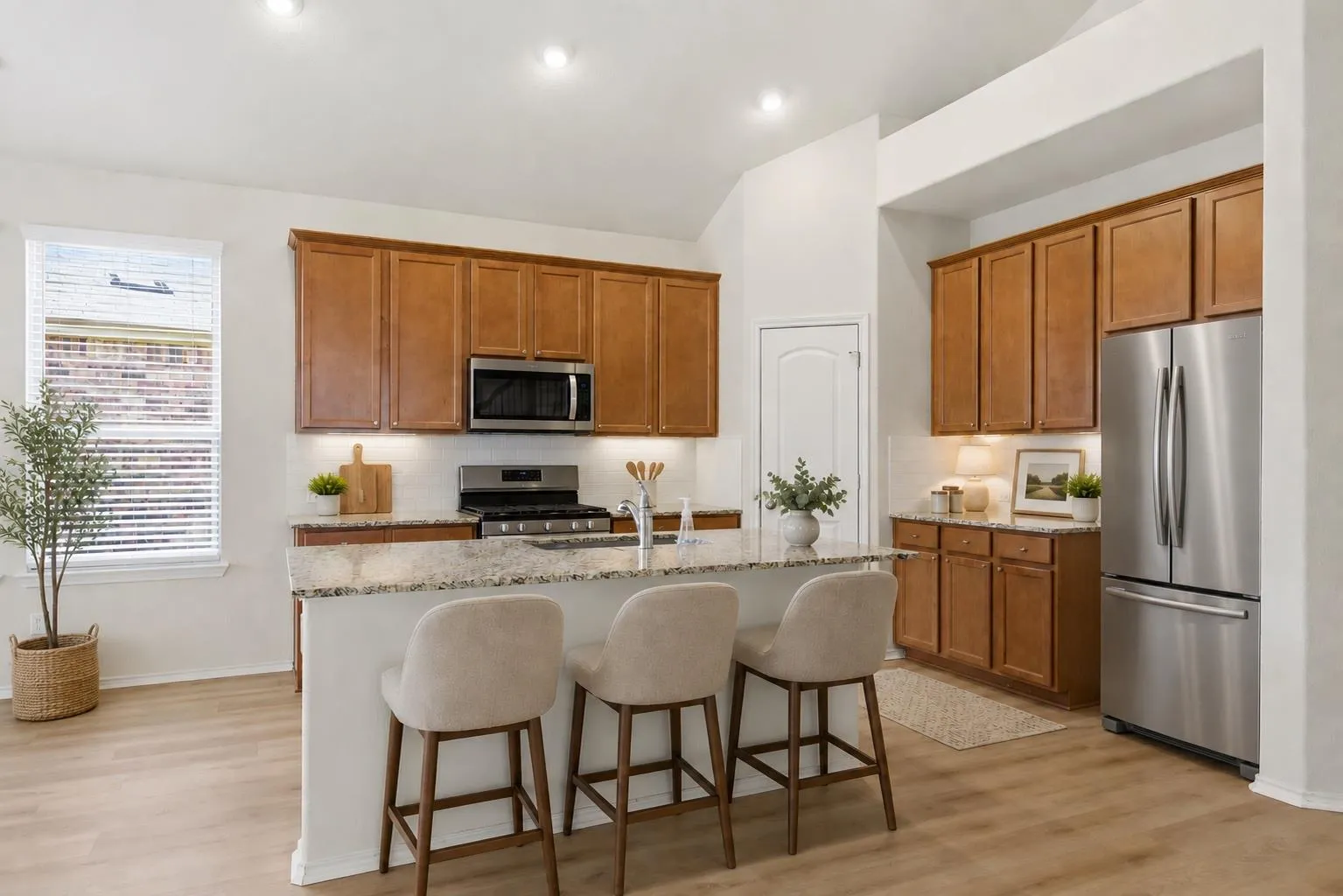 Photo 5 of 106 N BARLEY FORK LN