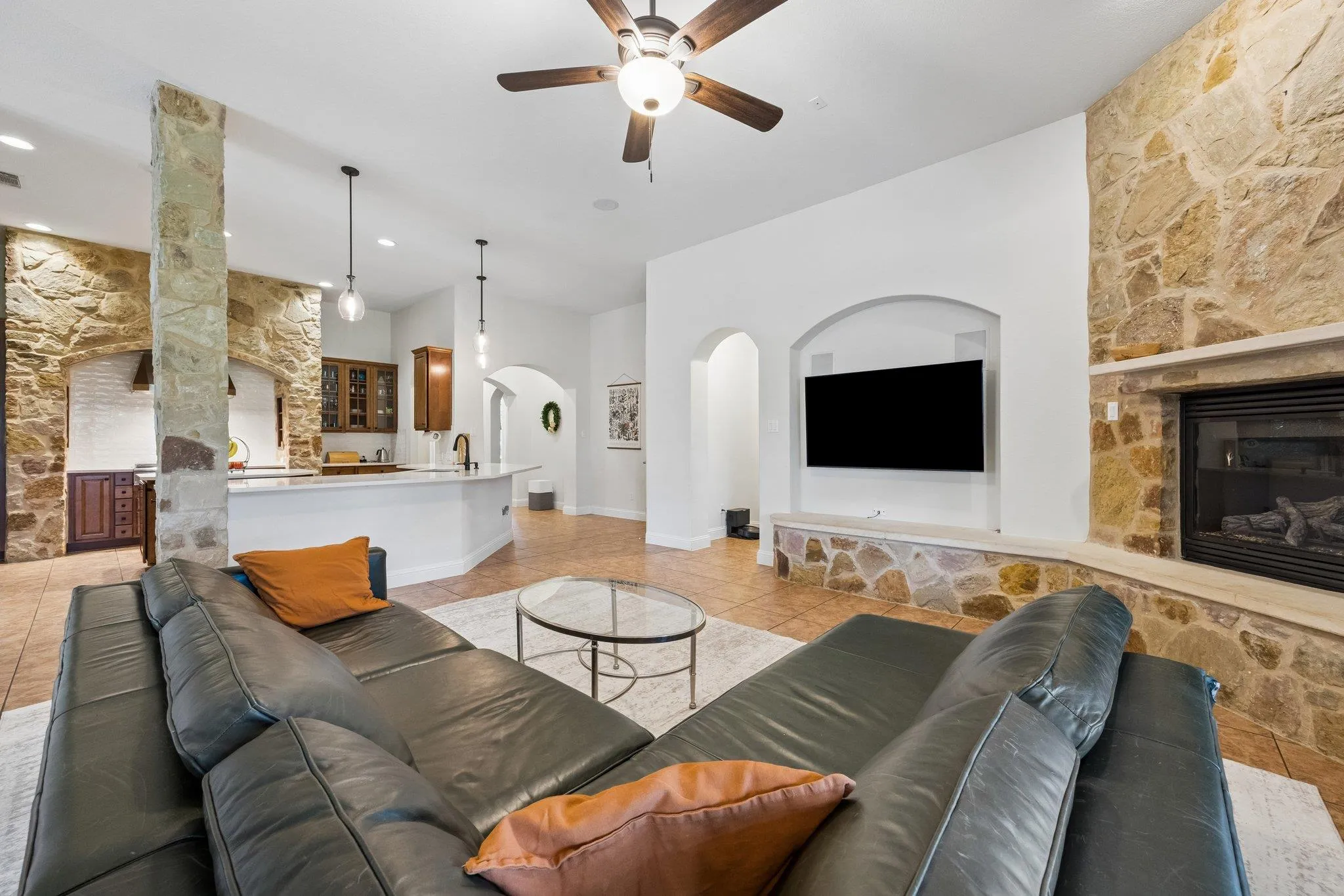 Photo 4 of 10617 CAMILLIA BLOSSOM LN