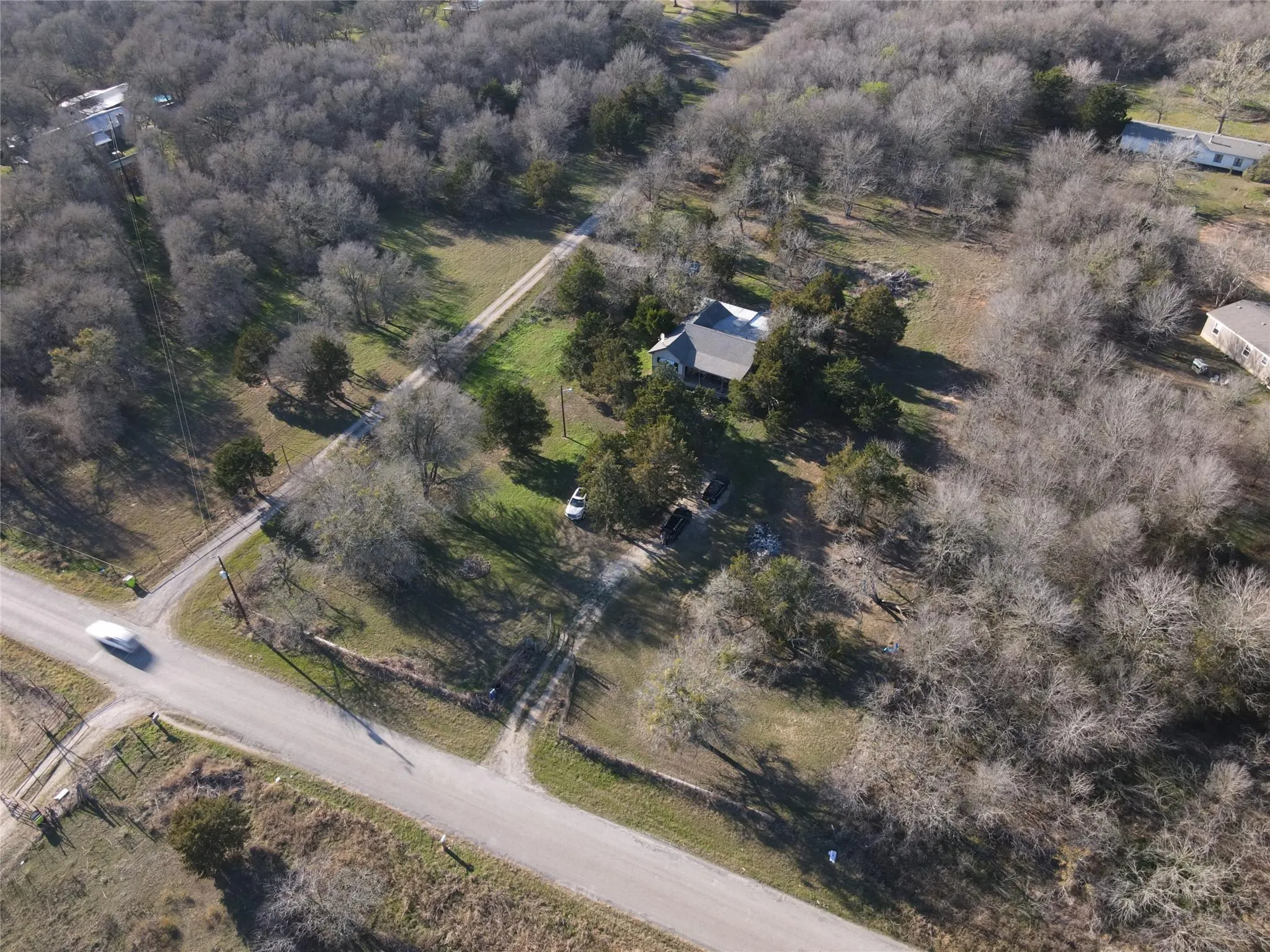 Photo 2 of 221 LOWER ELGIN RD