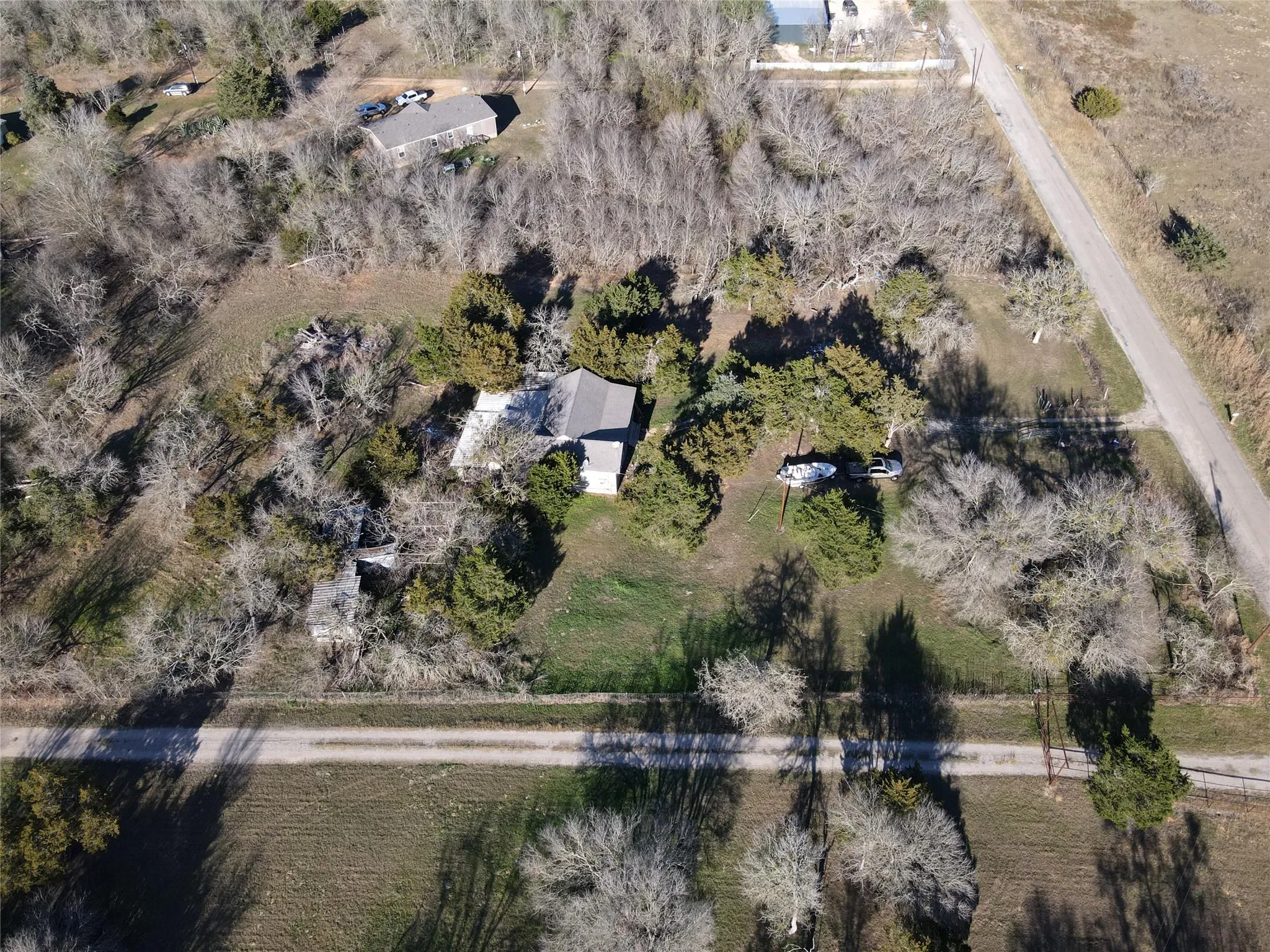 Photo 4 of 221 LOWER ELGIN RD
