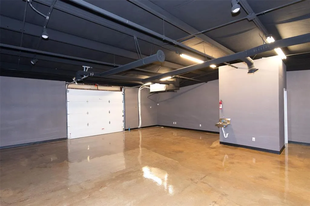 Photo 4 of 691 LA BUENA VISTA DR #D