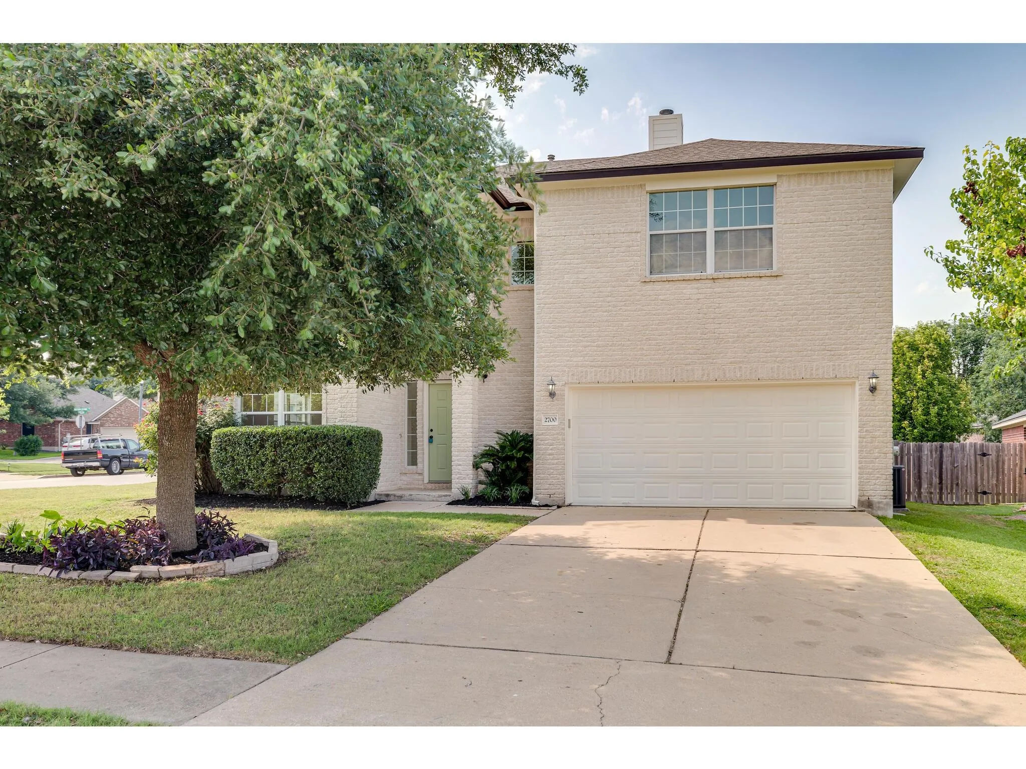 Photo 2 of 2700 MISSION TEJAS DR