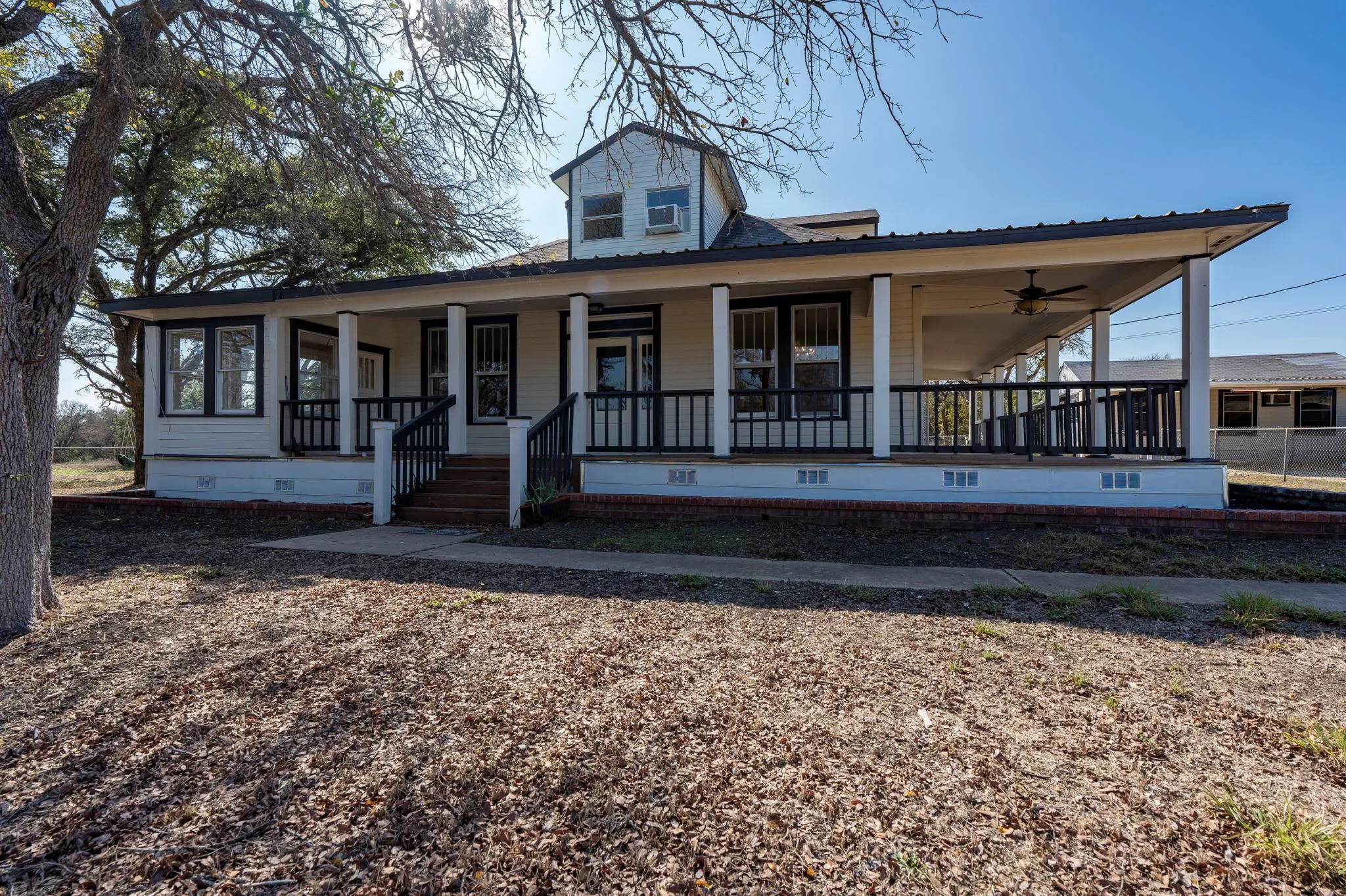 Photo of 1501 BEAVER LN, Florence, TX, 76527