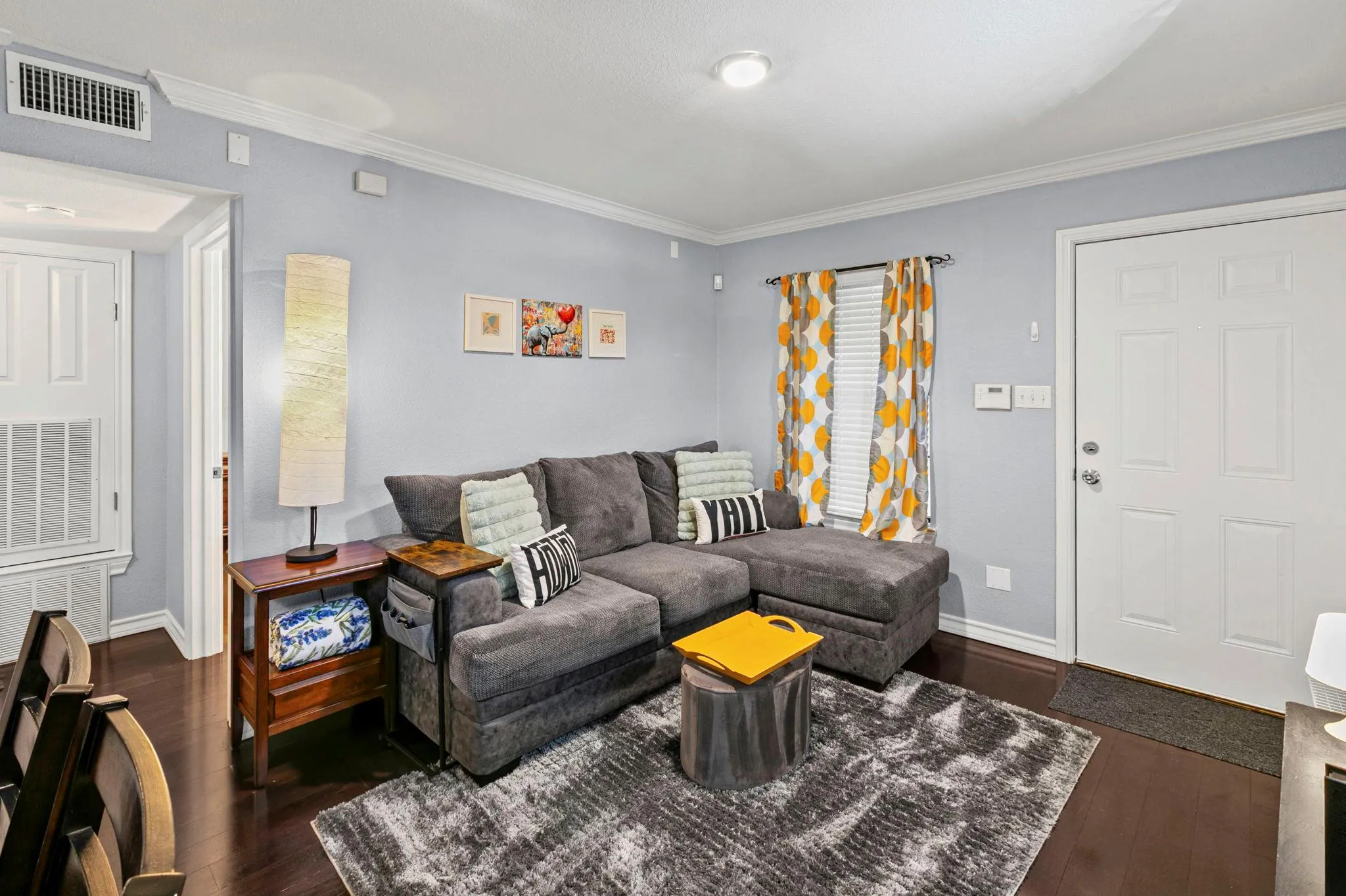 Photo 2 of 407 E 45TH ST #116