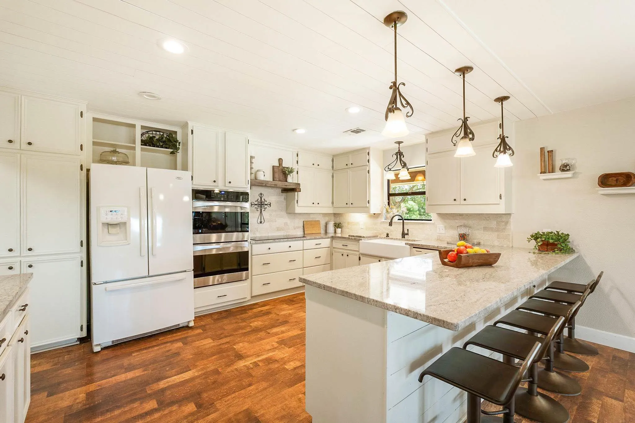 Photo 5 of 1905 BRUSHY BEND DR