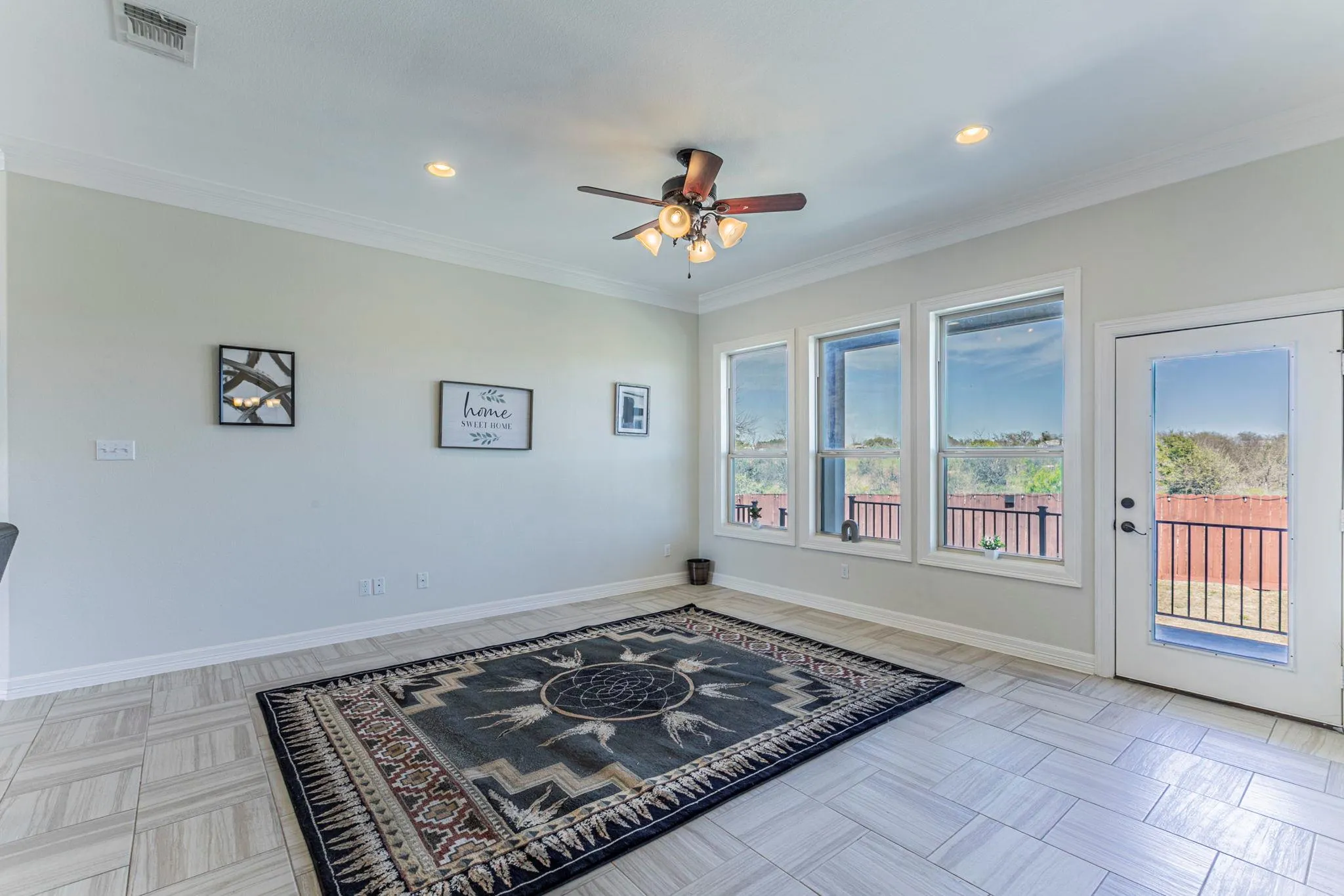 Photo 4 of 300 MAGAN LN