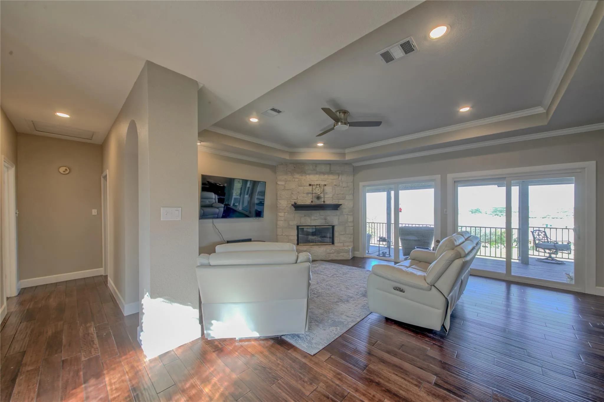 Photo 5 of 4810 TURNBACK ST