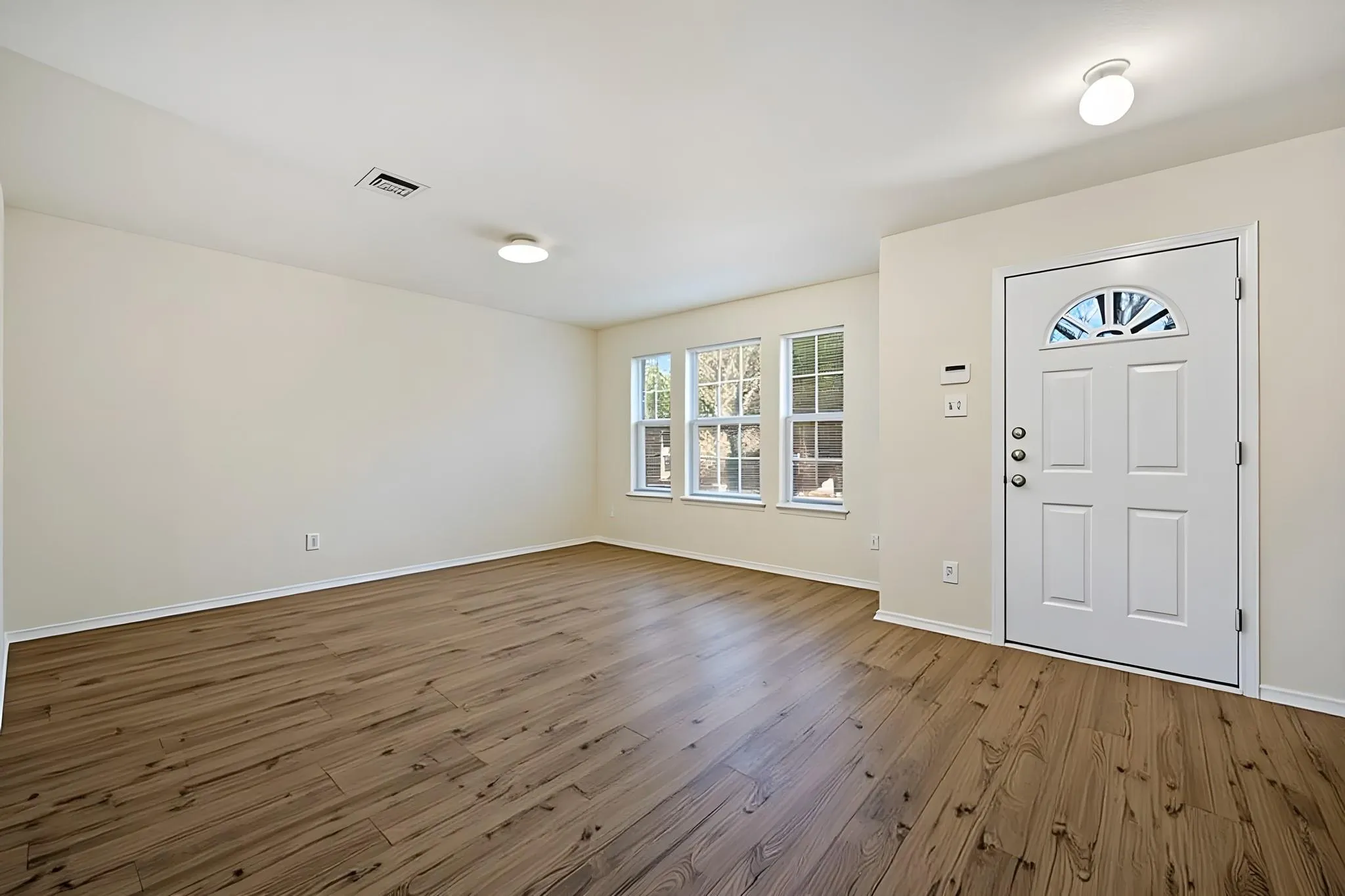 Photo 4 of 11112 CHATAM BERRY LN
