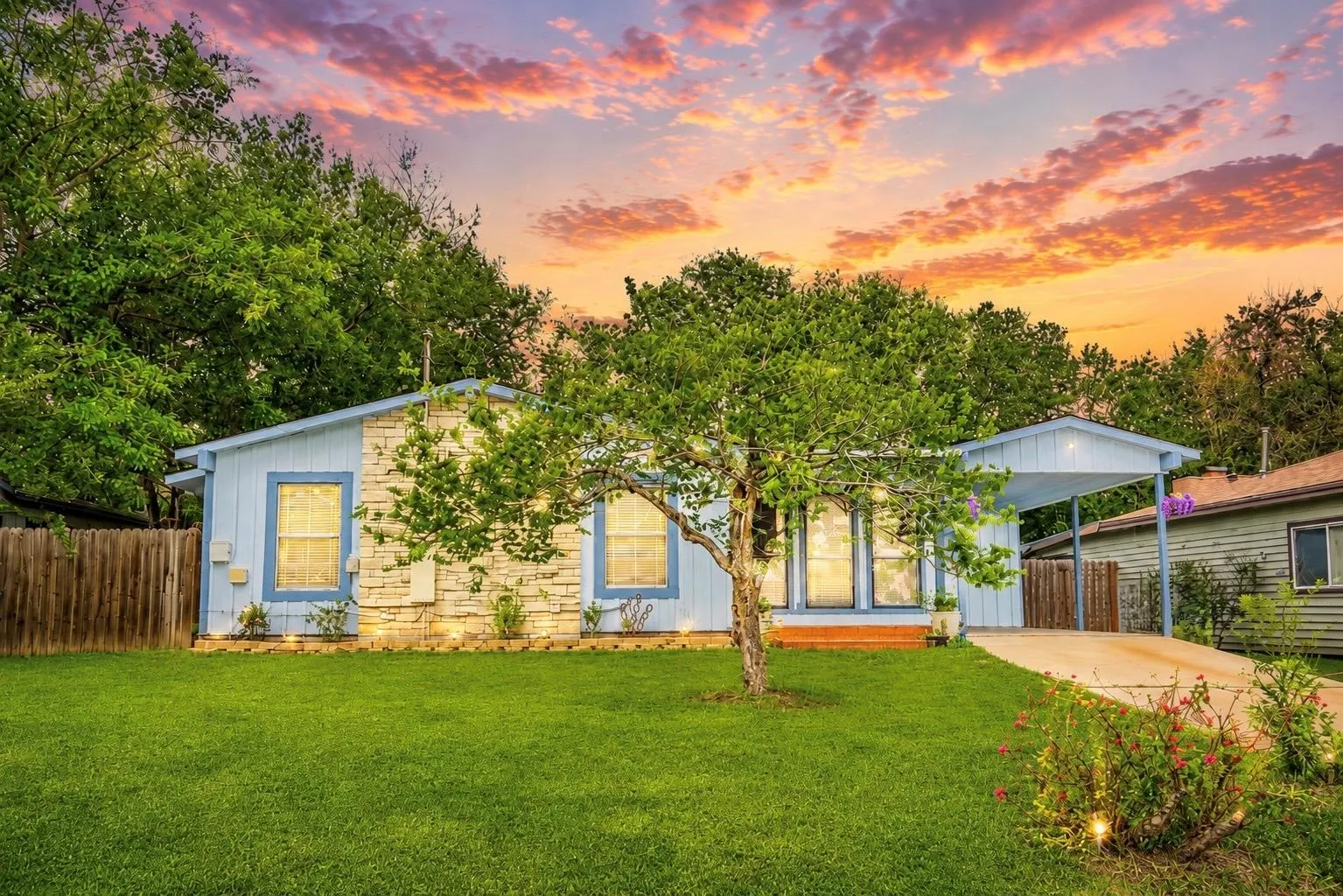 Photo of 5215 OVERBROOK DR, Austin, TX, 78723