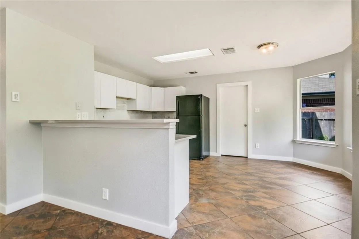 Photo 5 of 9714 COPPER CREEK DR