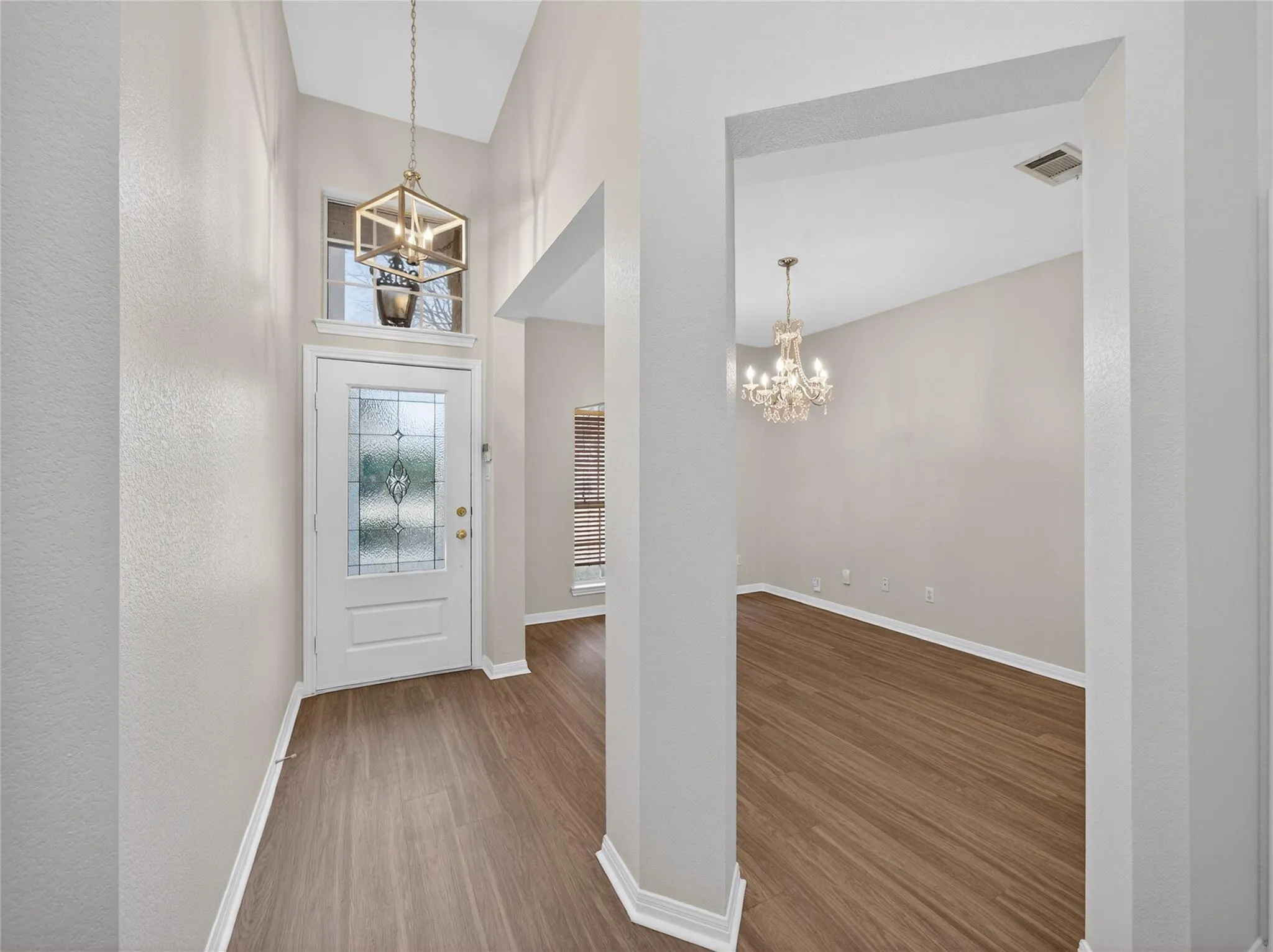 Photo 3 of 11029 BALLYBUNION PL