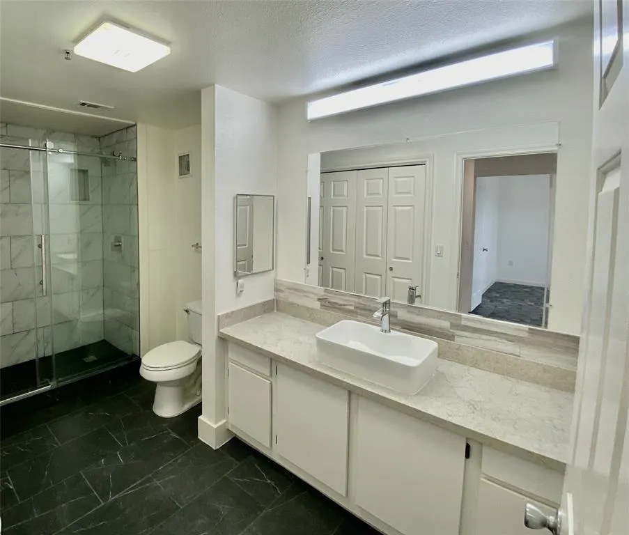 Photo 3 of 2320 GRACY FARMS LN #1414