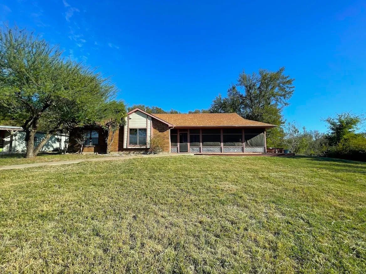 Photo of 5001 BLUE BLUFF RD, Austin, TX, 78724