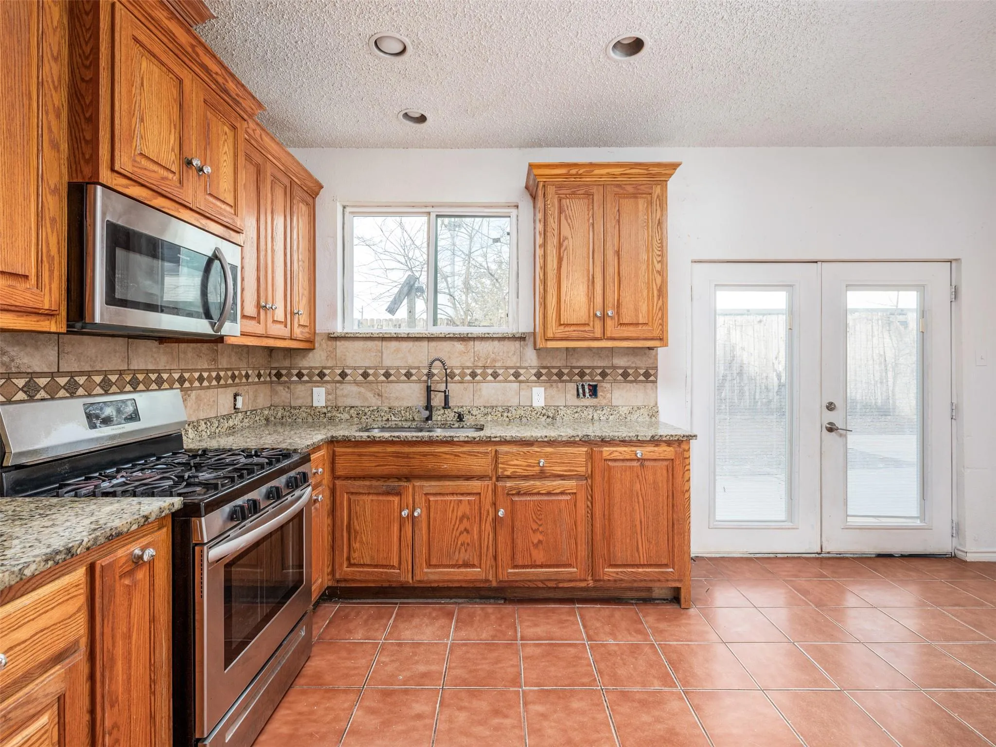 Photo 5 of 506 TILLERY ST