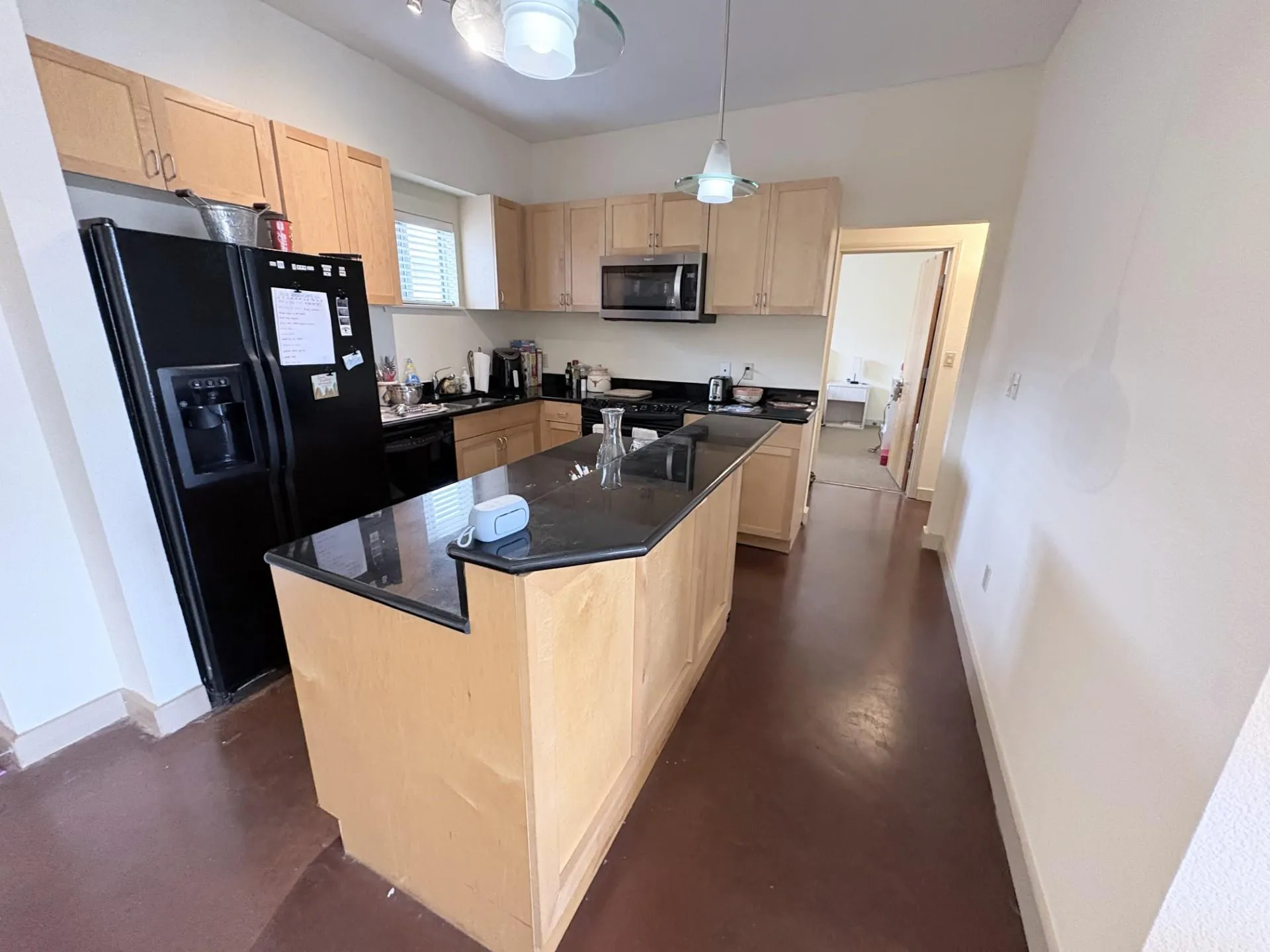 Photo 5 of 711 W 26TH ST #700